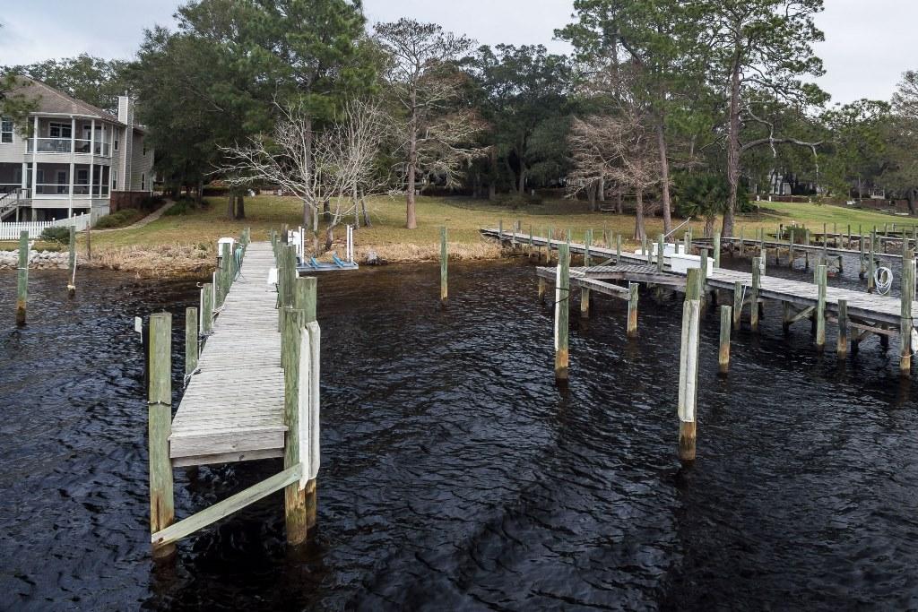 GRAND OAKS/ PL BK 16 PG 36 - Residential