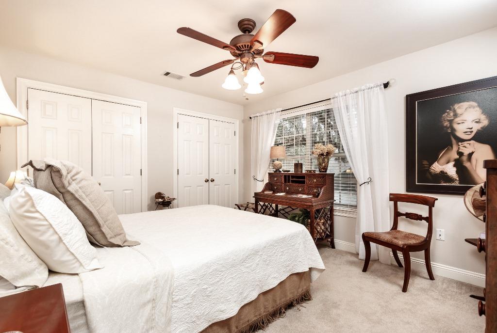 GRAND OAKS/ PL BK 16 PG 36 - Residential