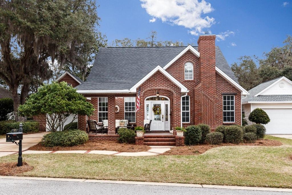 GRAND OAKS/ PL BK 16 PG 36 - Residential