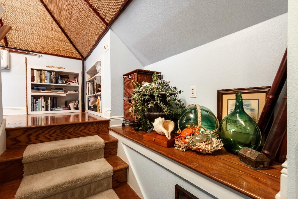 GRAND OAKS/ PL BK 16 PG 36 - Residential