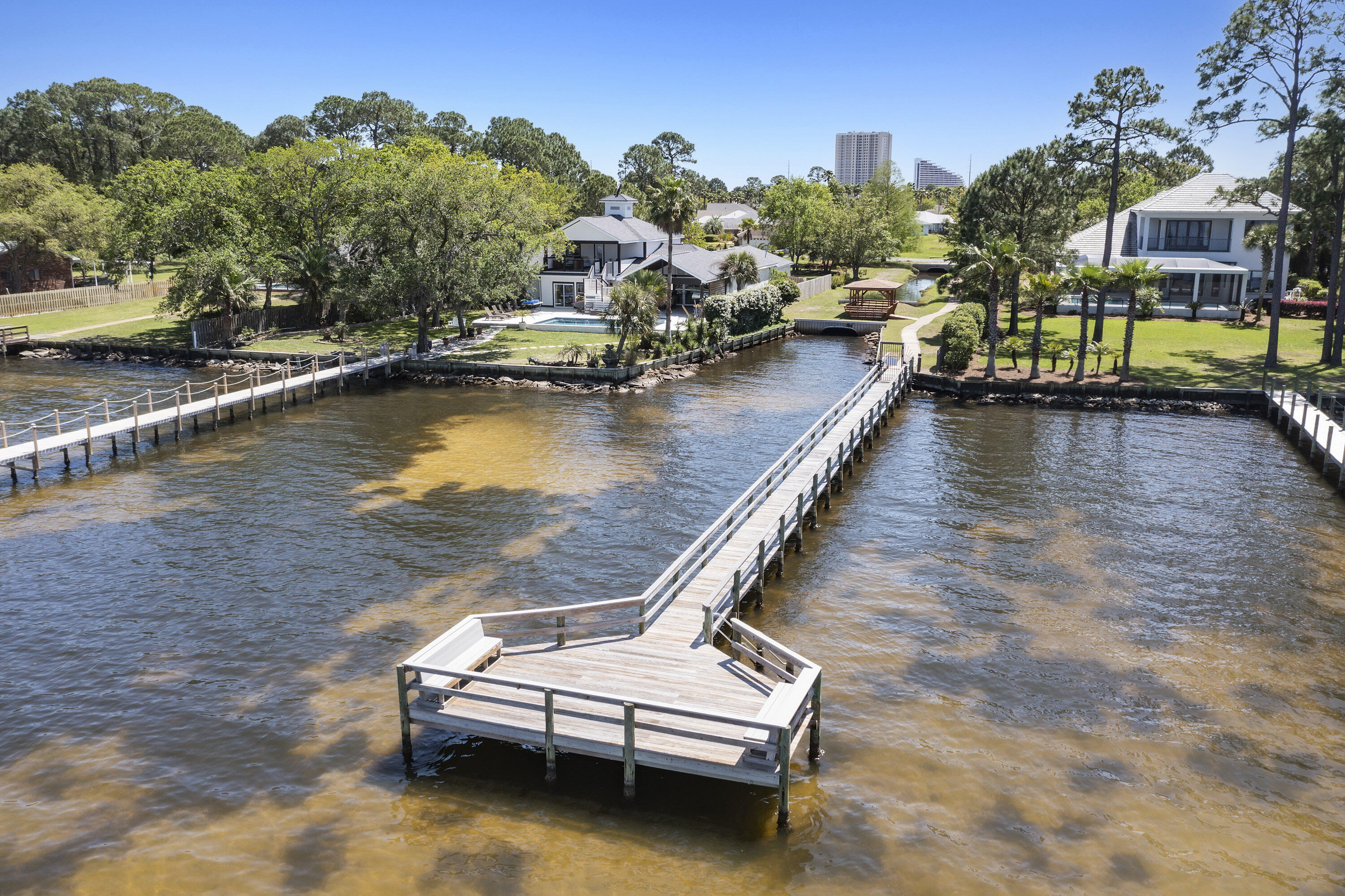 BAYSIDE PH 1 - Residential