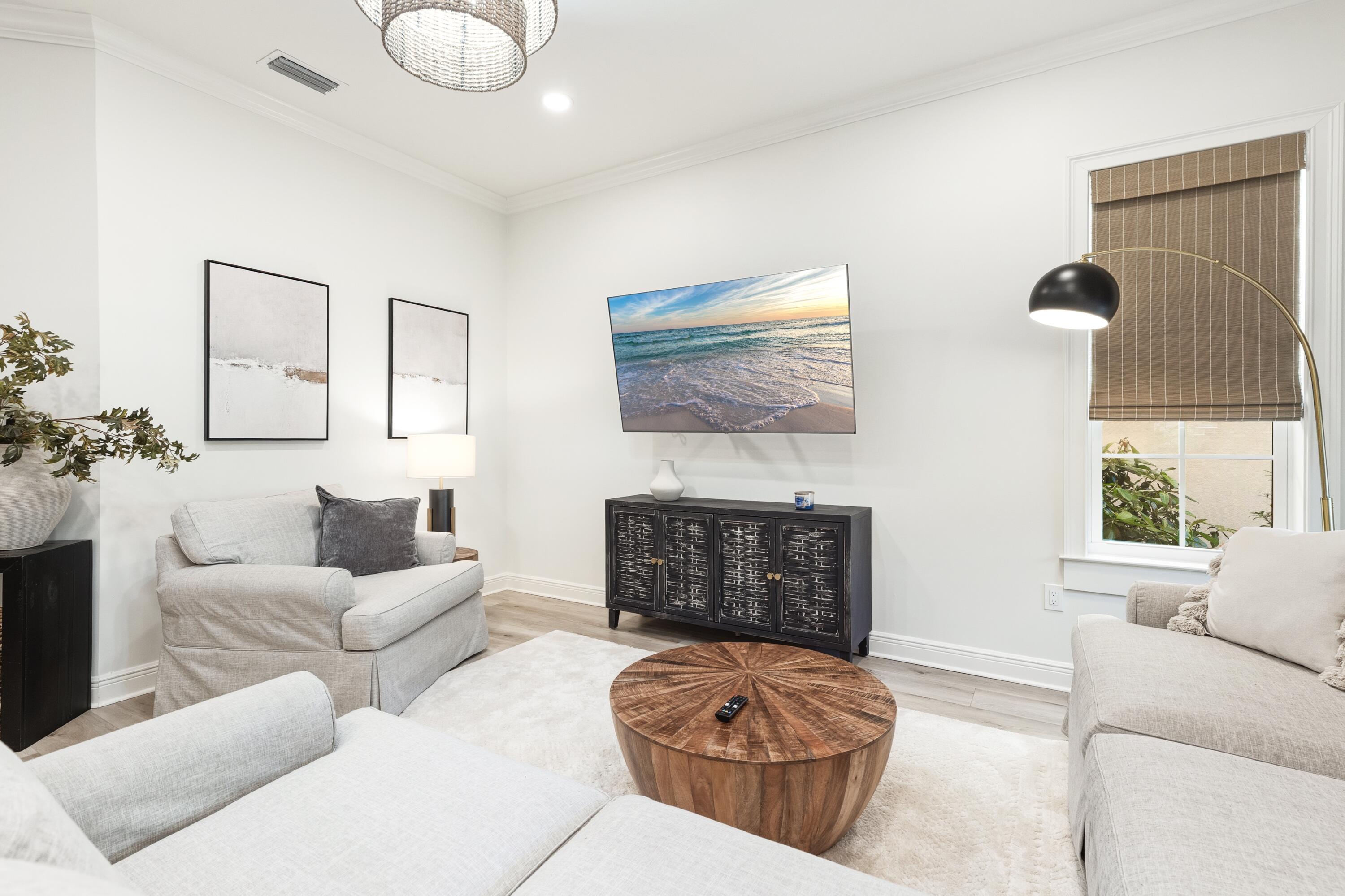 VILLA LAGO - Residential