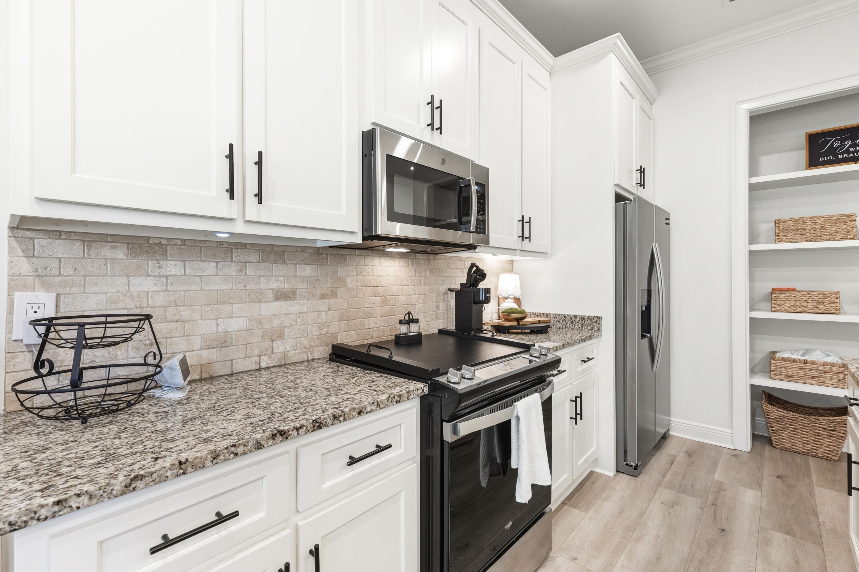 VILLA LAGO - Residential