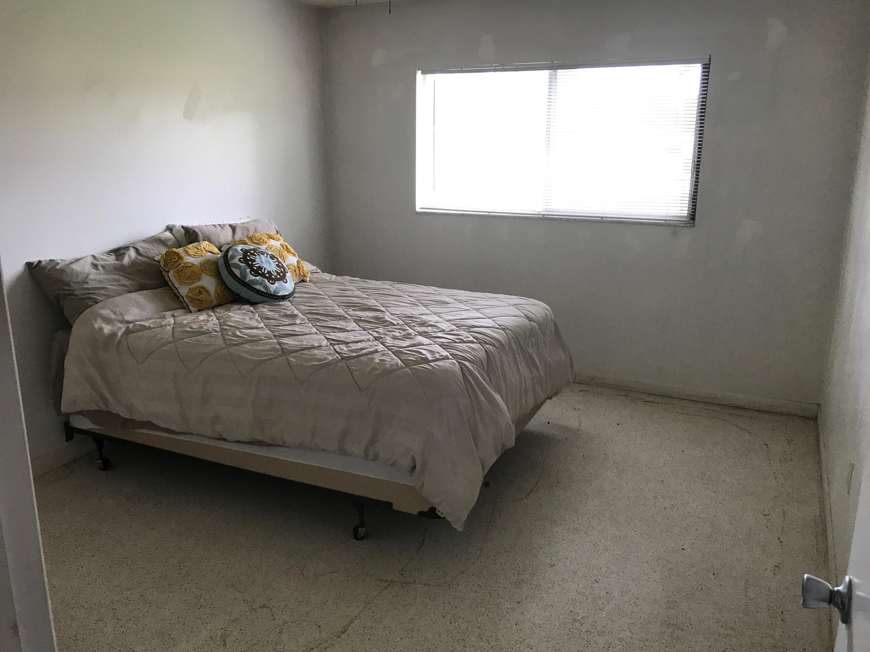 Shelley Gardens Unit 3 Condo Unit 3 - Residential