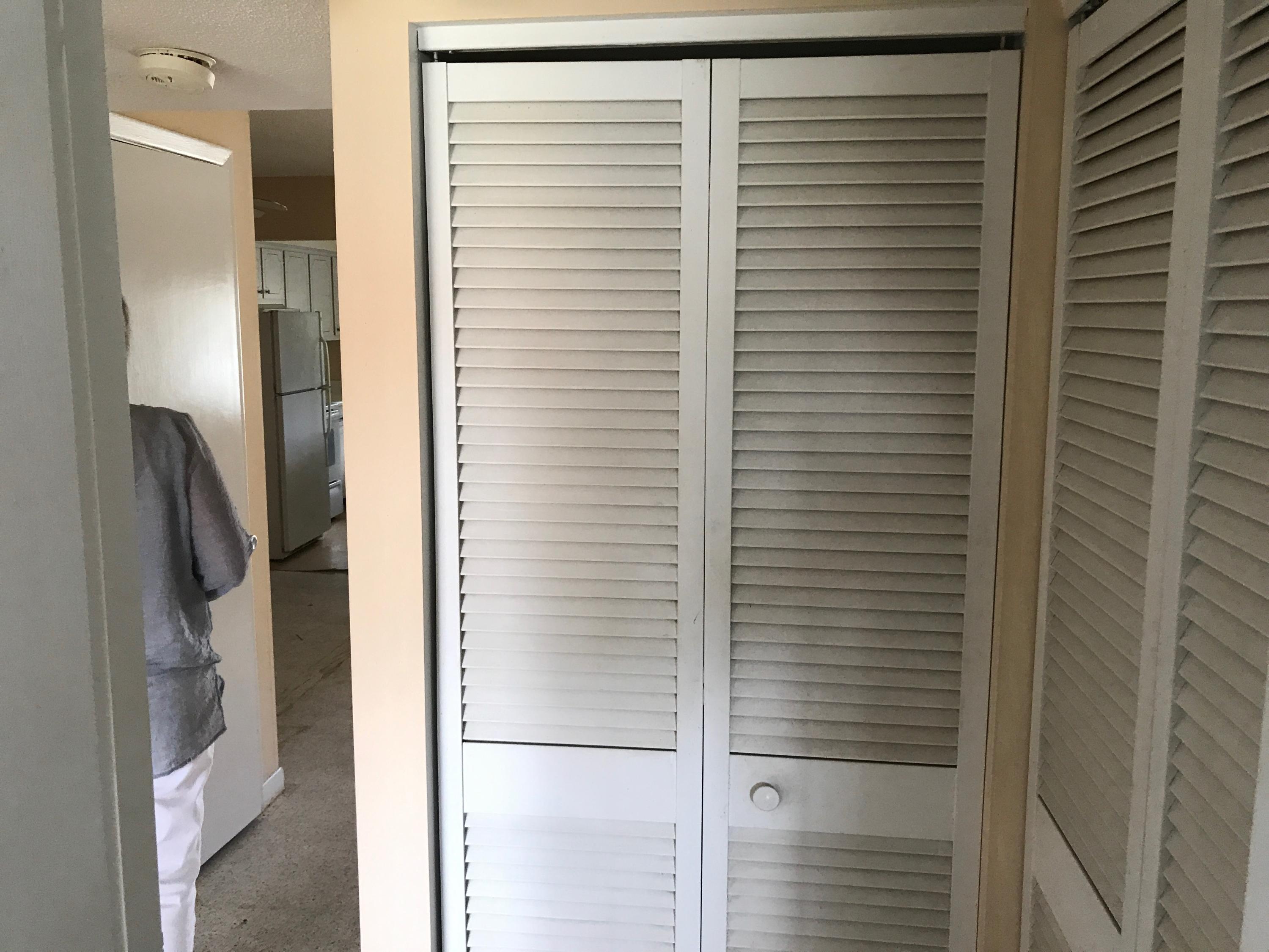 Shelley Gardens Unit 3 Condo Unit 3 - Residential