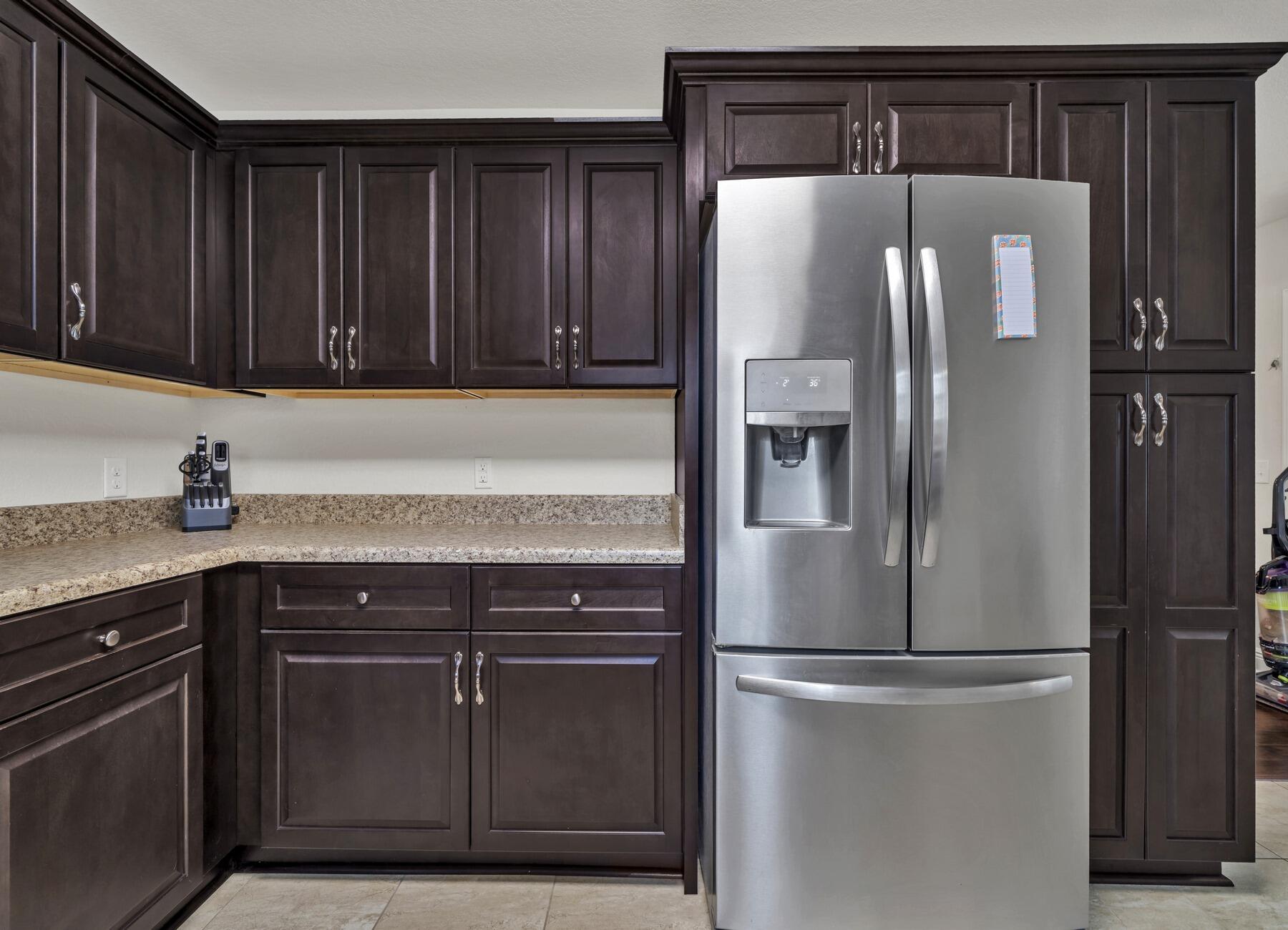 CRESTVIEW MANOR - Residential