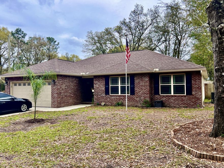 Price reduction!!
BACK ON THE MARKET AT NO FAULT OF THE SELLER! Sellers to offer generous concession for rate buy down or closing costs!!!!
Now is your chance to grab this home.
Introducing your ideal home in Crestview, just minutes from US 90. This spacious CORNER LOT home has to be seen to be believed.

Step outside to discover a sunroom flooding the space with natural light, perfect for relaxation or entertaining. Plus, there's a garage for hassle-free parking and storage.

Inside, you'll find three bedrooms, including a luxurious primary suite with an ensuite bathroom and a huge walk-in closet. And if you've been longing for a large laundry room, this home has got you covered.