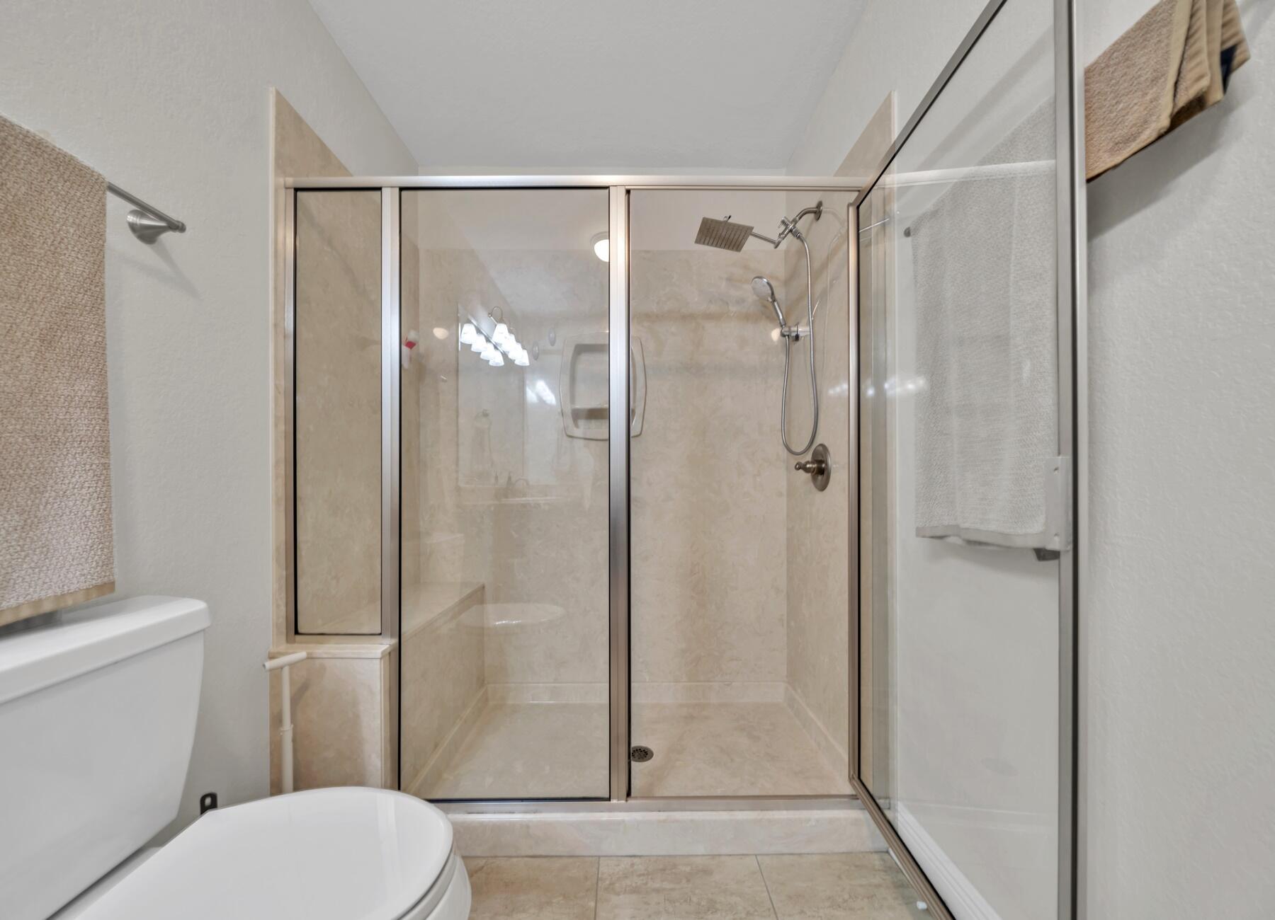 CRESTVIEW MANOR - Residential