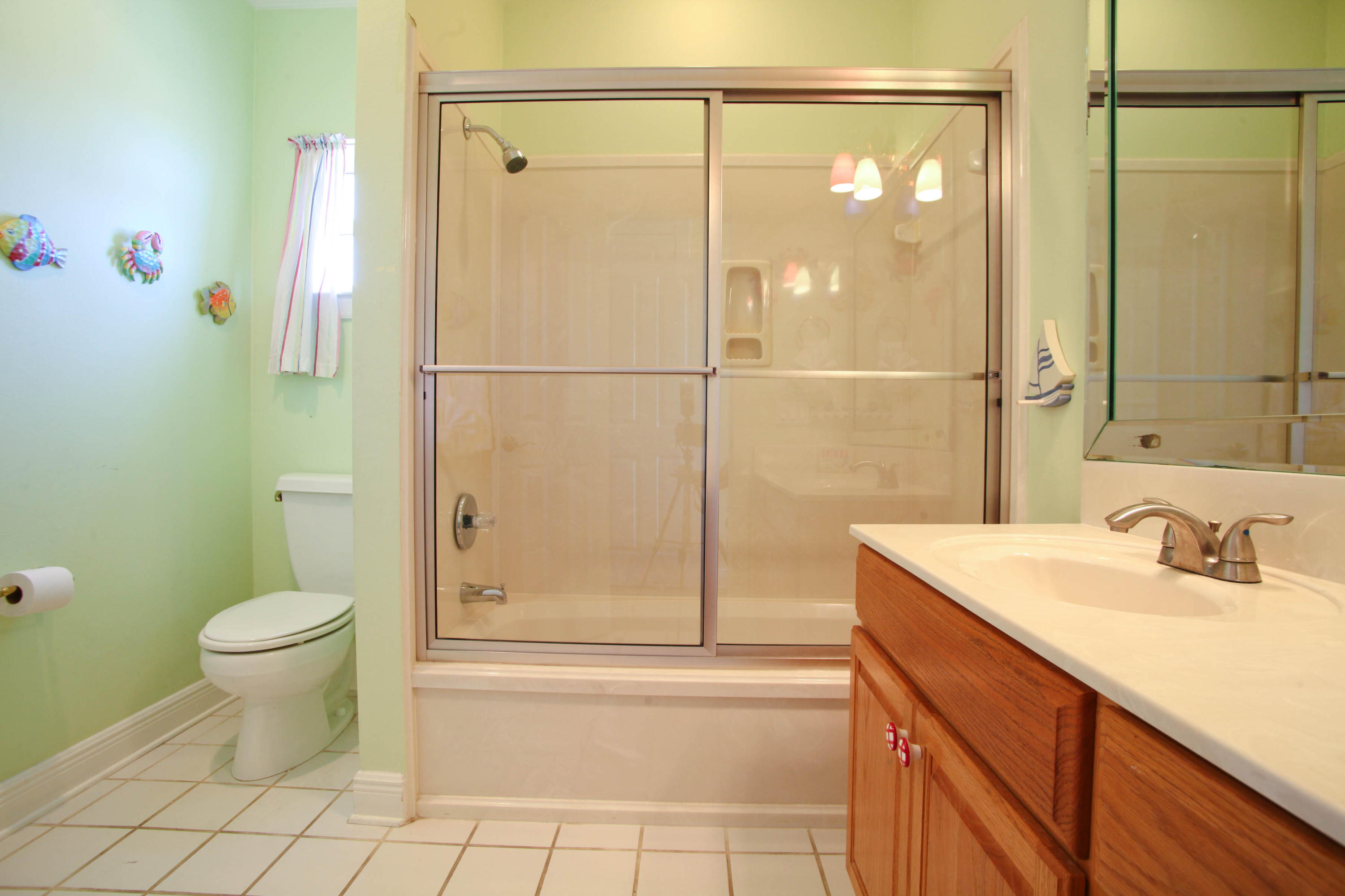 CRYSTAL SHORES - Residential