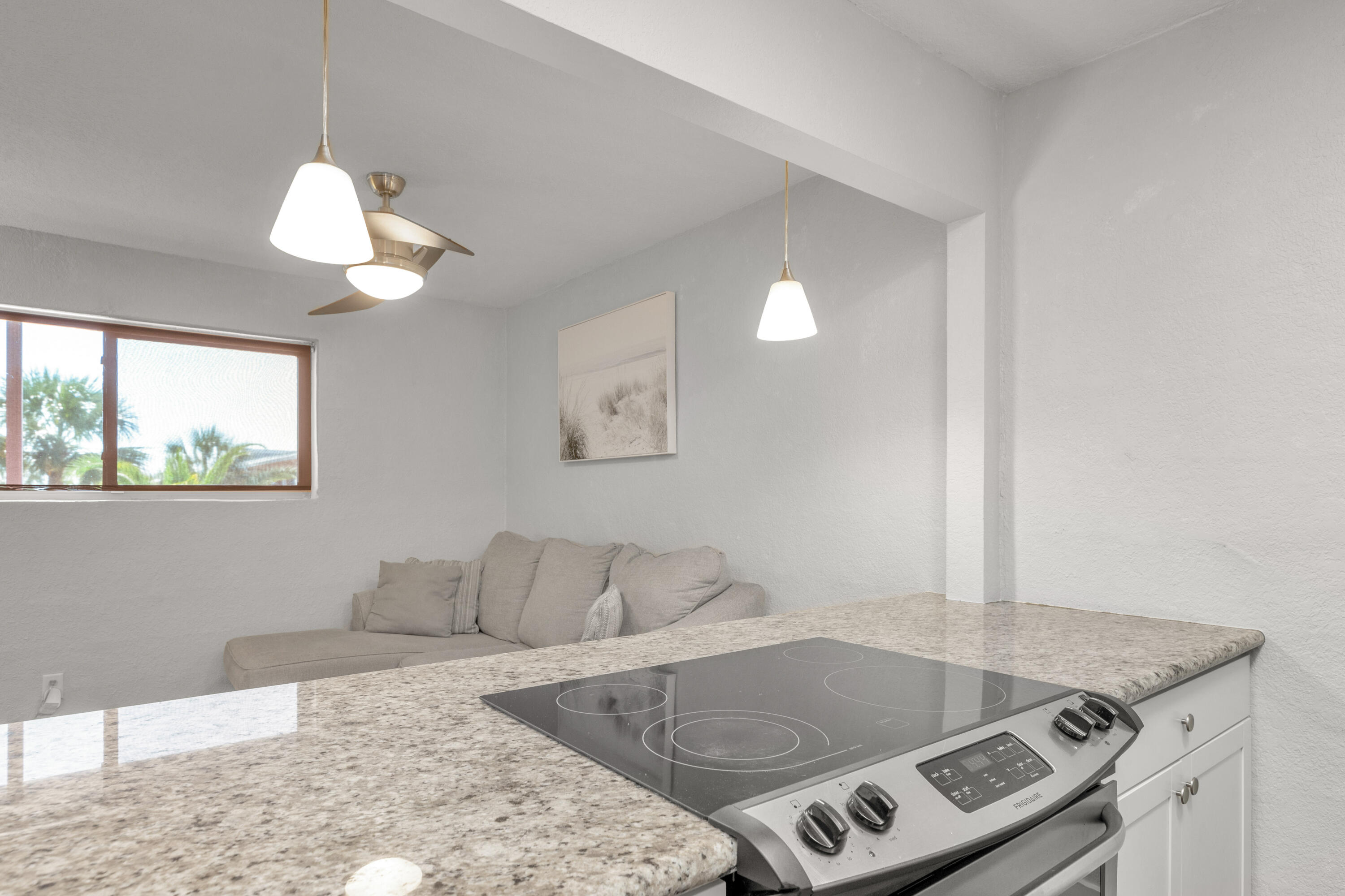 PENSACOLA RICHELIEU CONDO THE - Residential