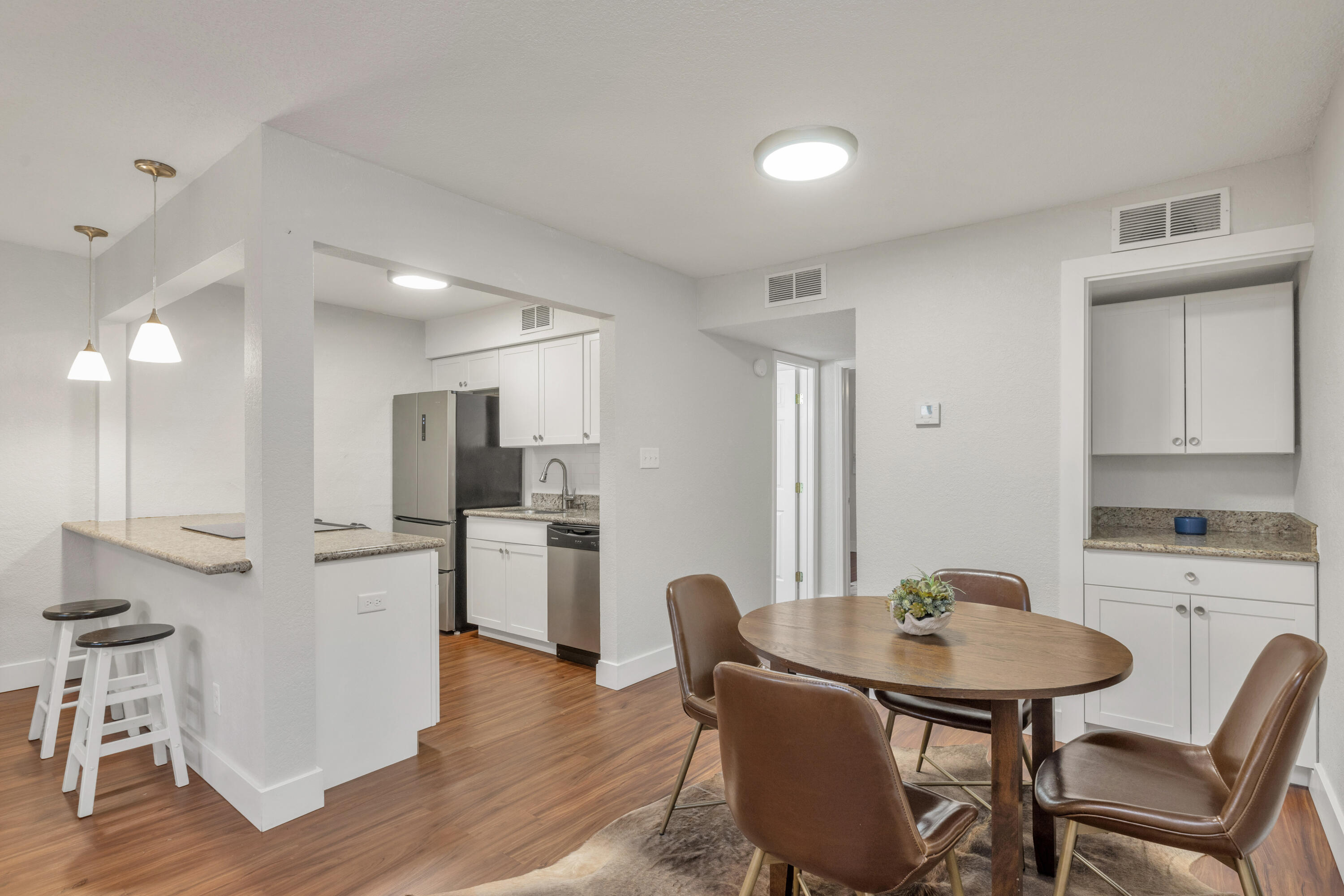 PENSACOLA RICHELIEU CONDO THE - Residential