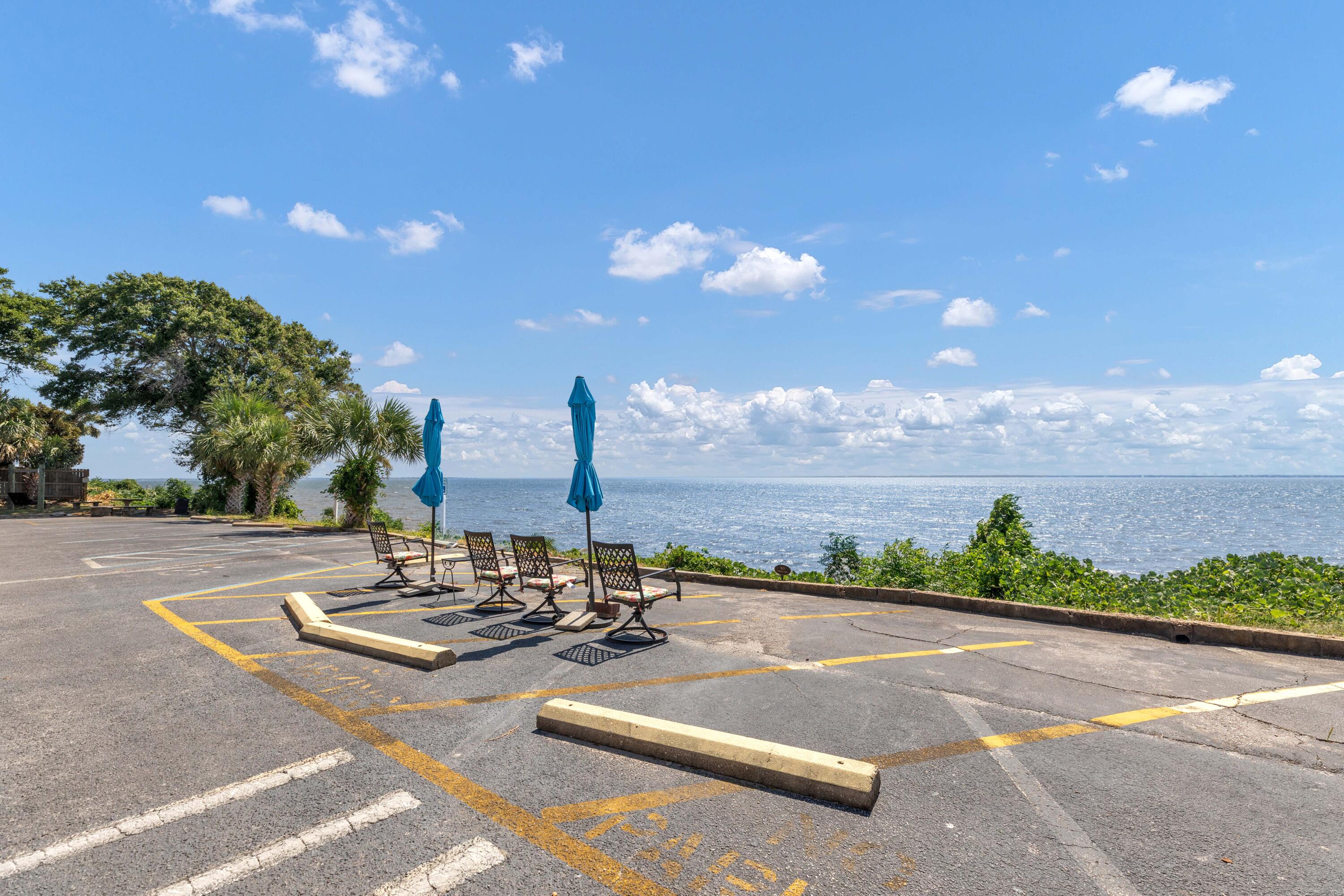 PENSACOLA RICHELIEU CONDO THE - Residential