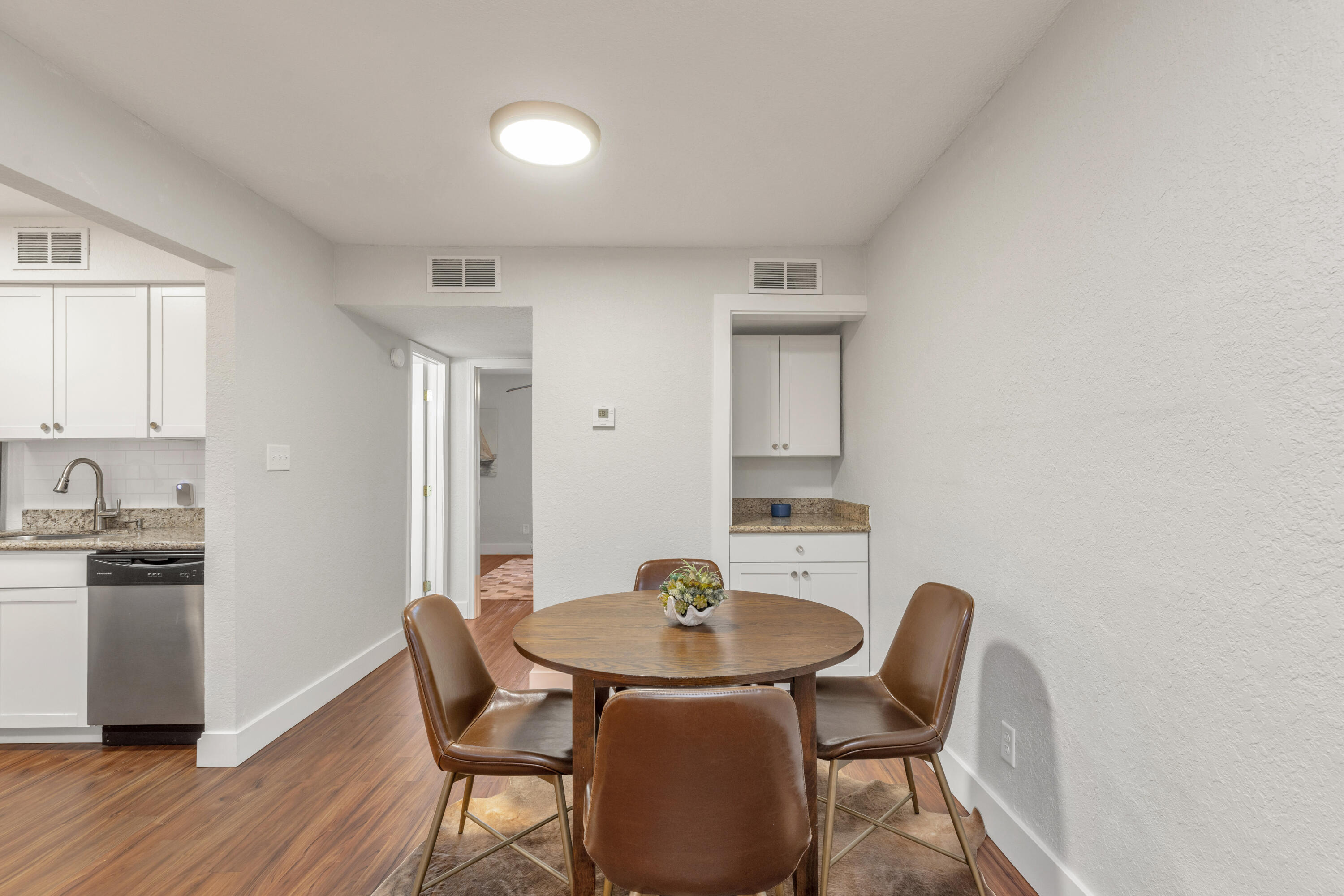 PENSACOLA RICHELIEU CONDO THE - Residential