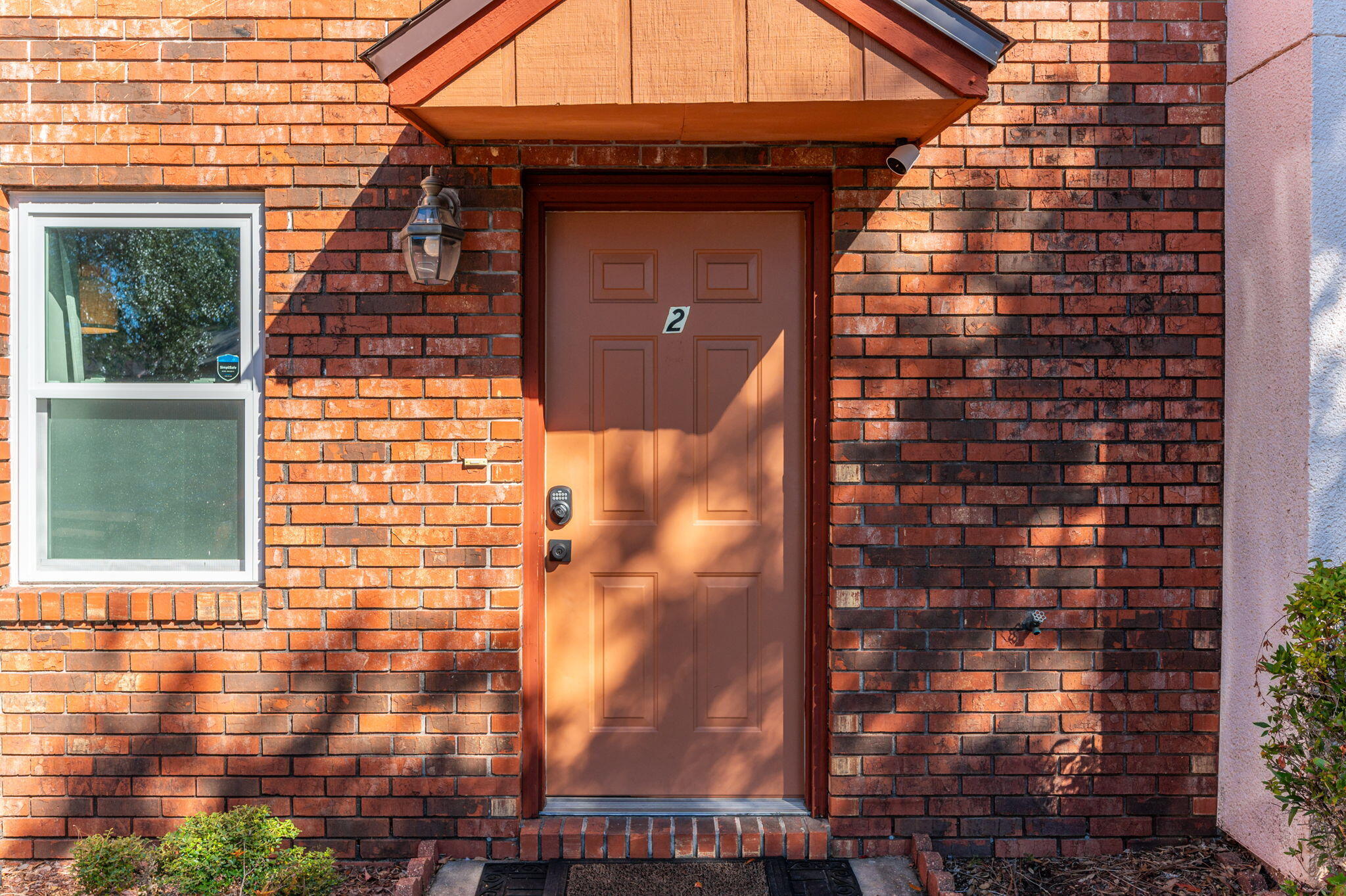 Tyner living made easy and simple. Open, bright and updated makes this townhome stand out.  Size is not all that matters when looking at a townhome that offers:New roof in 2021, new LVP flooring on the second floor + stairs, new light fixtures, new fence, 2022water heater, 2023 new windows and  new appliances! Call your favorite Realtor(r) today
