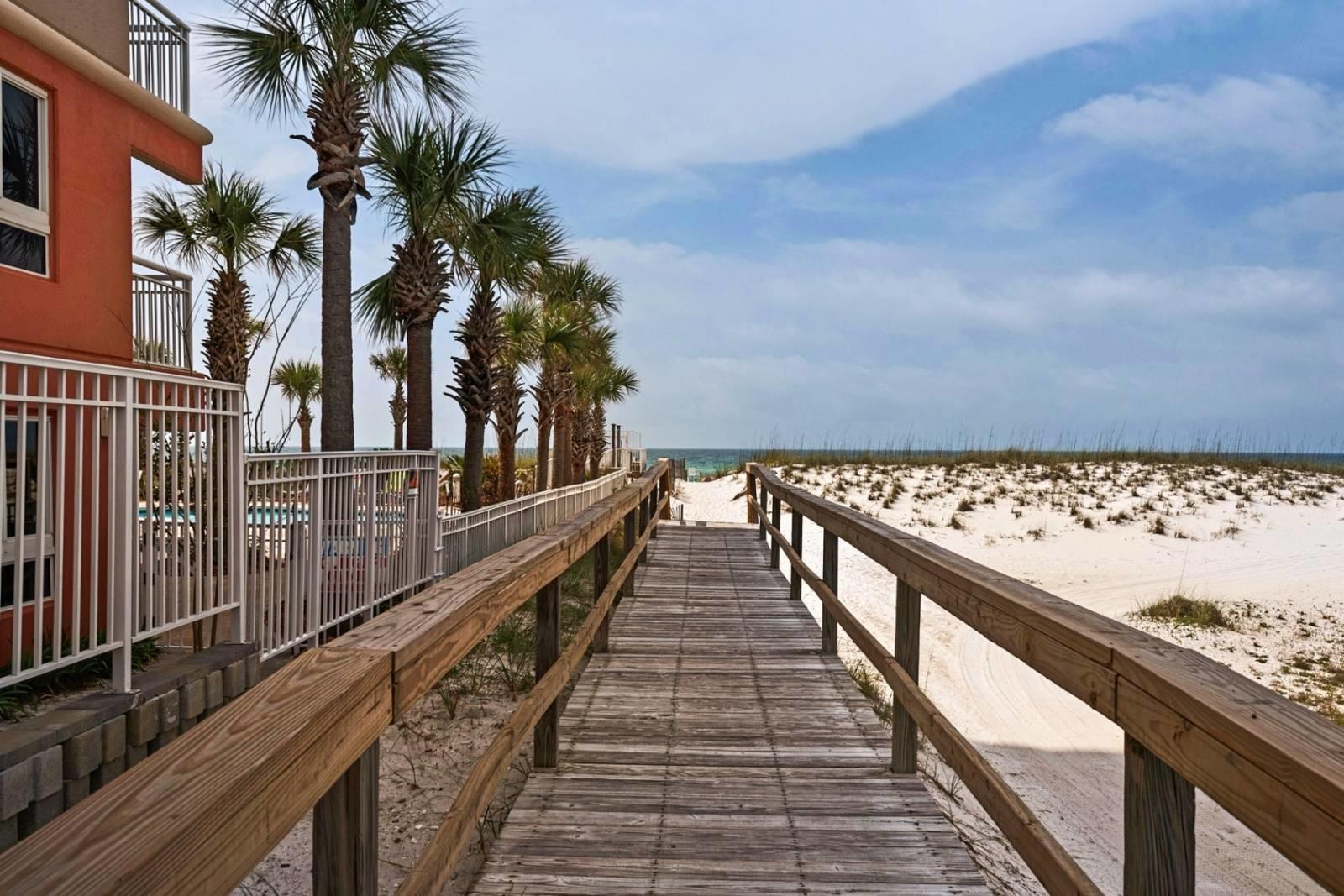 ST MARTIN BEACHWALK VILLAS - Residential