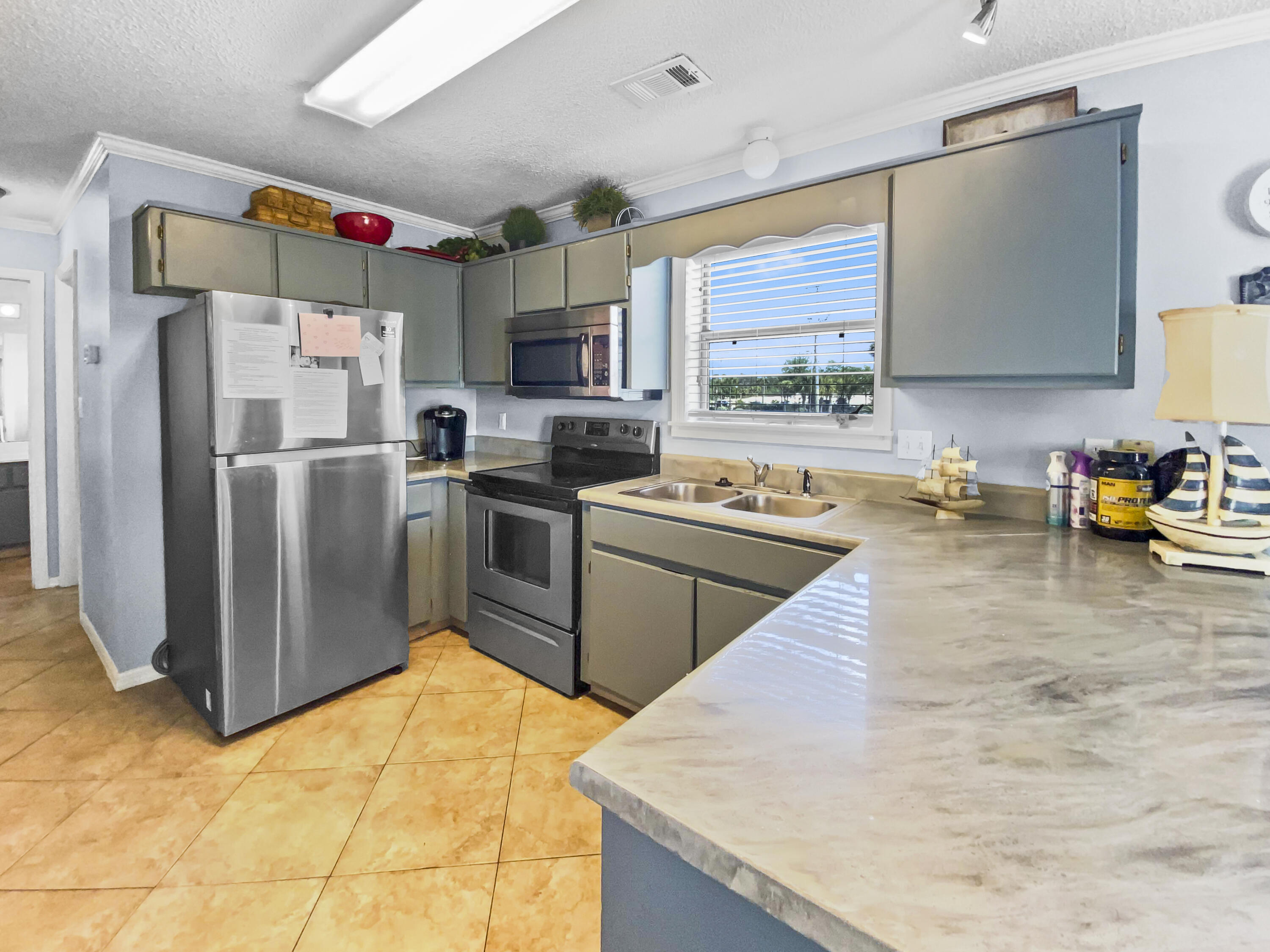 ST MARTIN BEACHWALK VILLAS - Residential