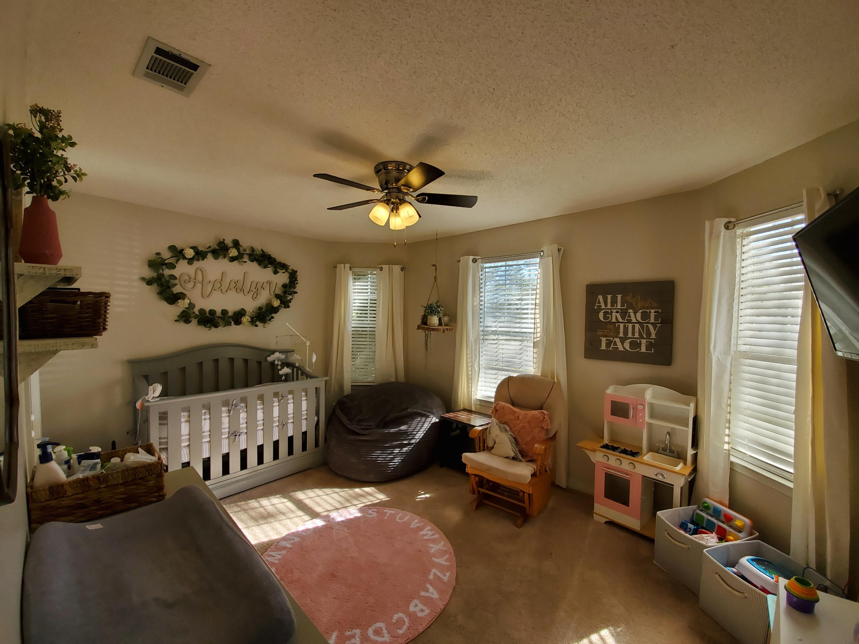 COUNTRYVIEW EST 6TH - Residential
