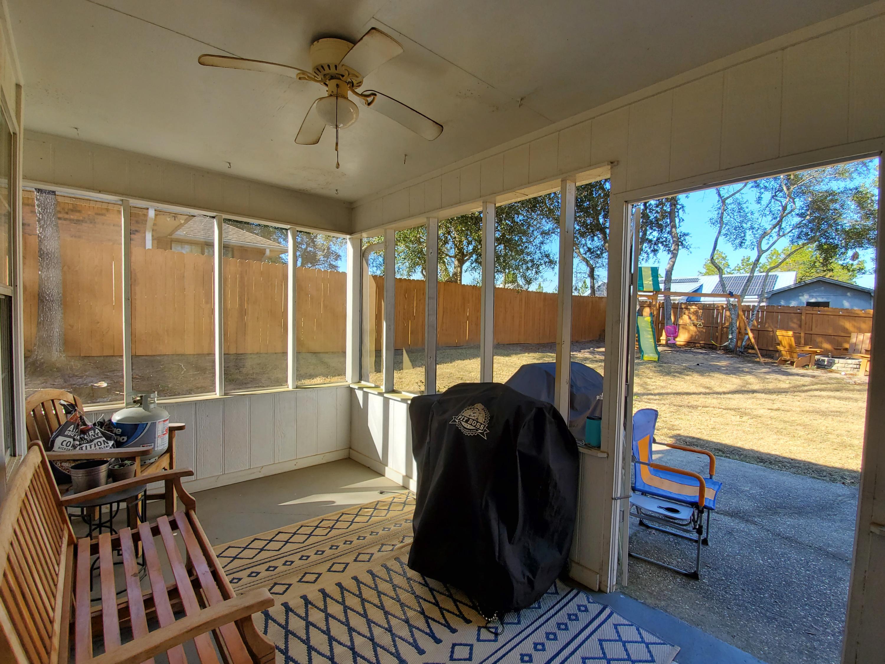 COUNTRYVIEW EST 6TH - Residential