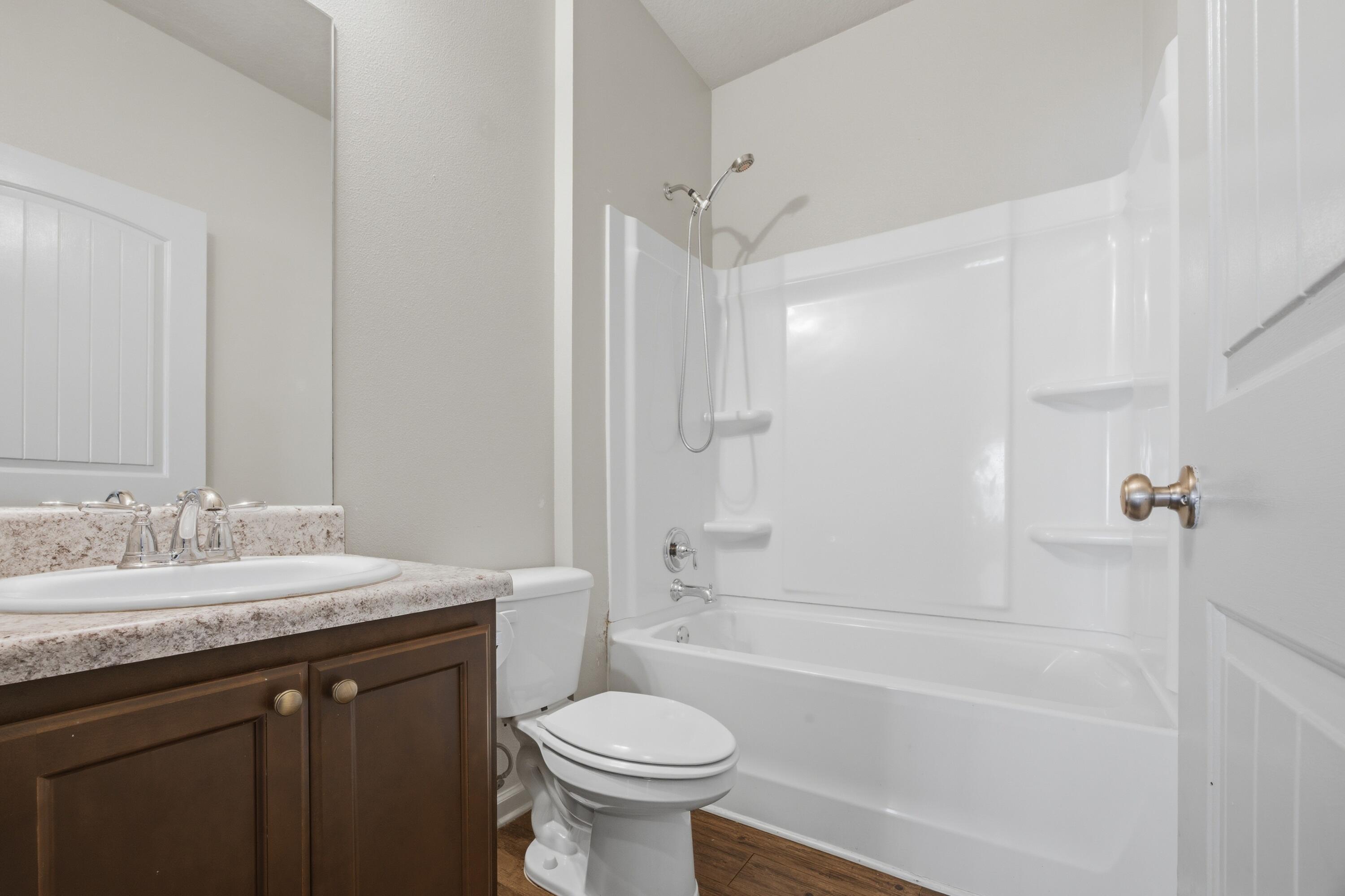 HAMMOCK BAY - Residential