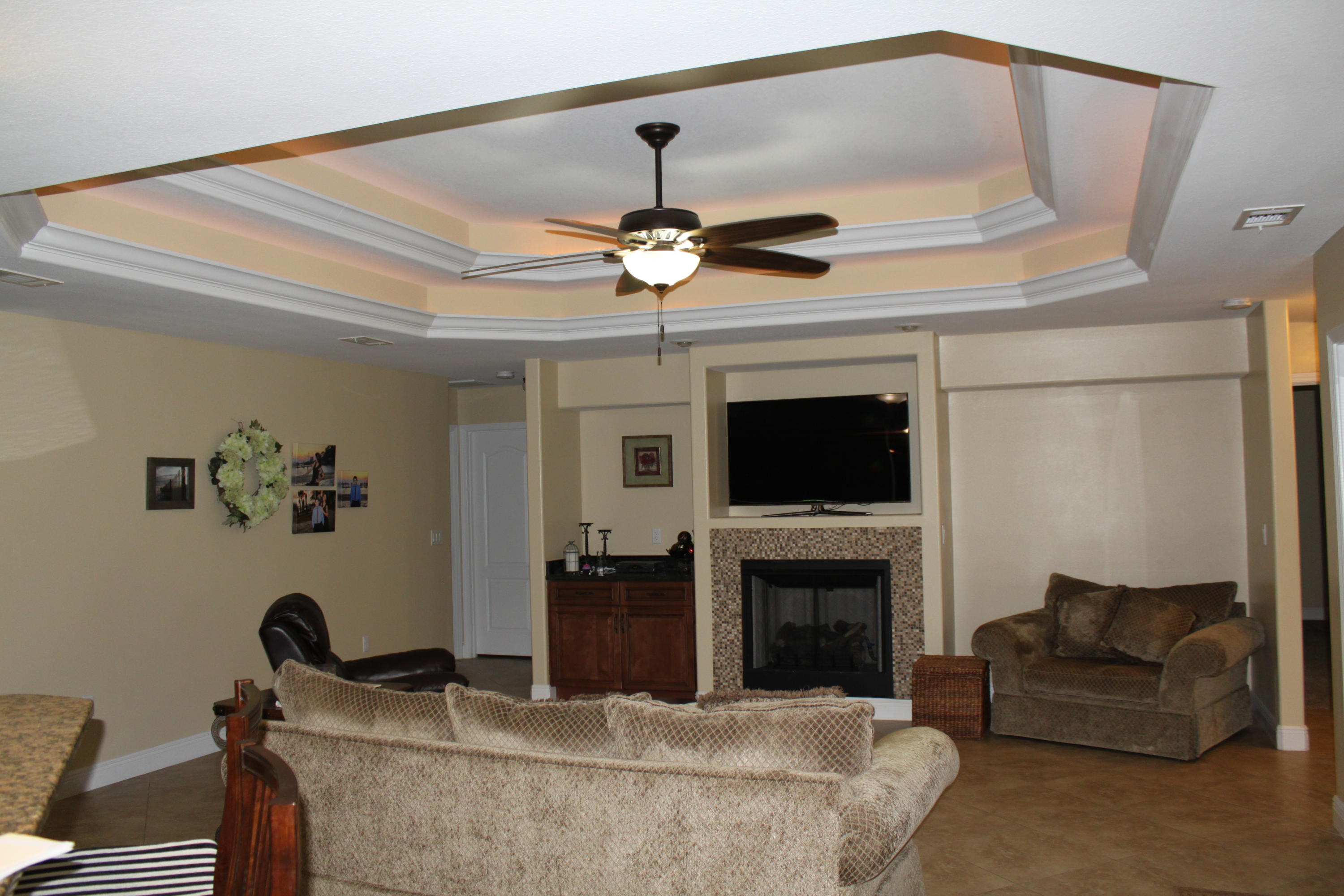 ALEXANDER HEIGHTS - Residential