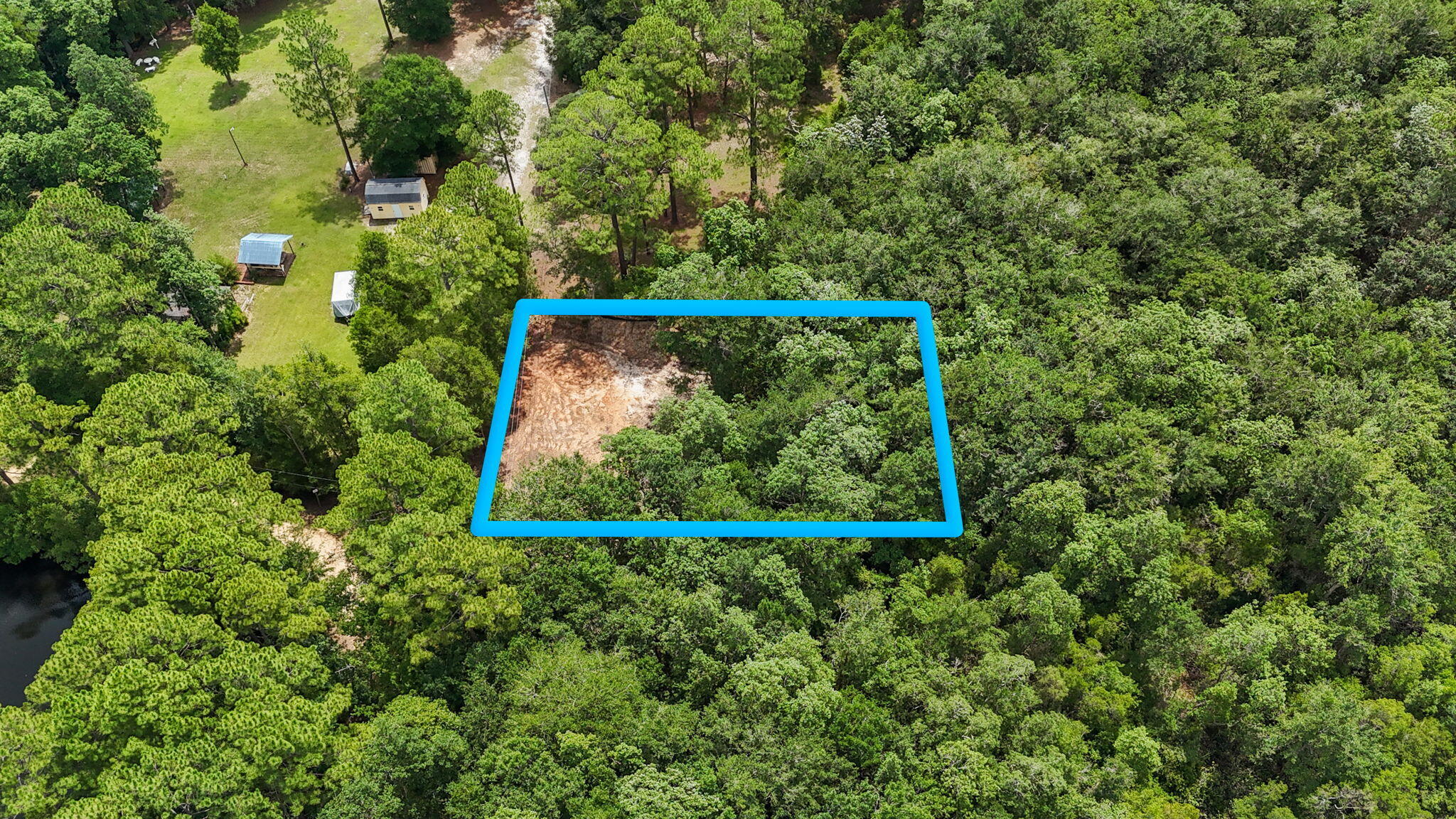 DEER LAKE ESTATES - Land