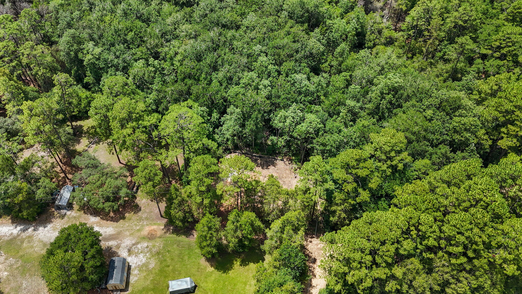 DEER LAKE ESTATES - Land