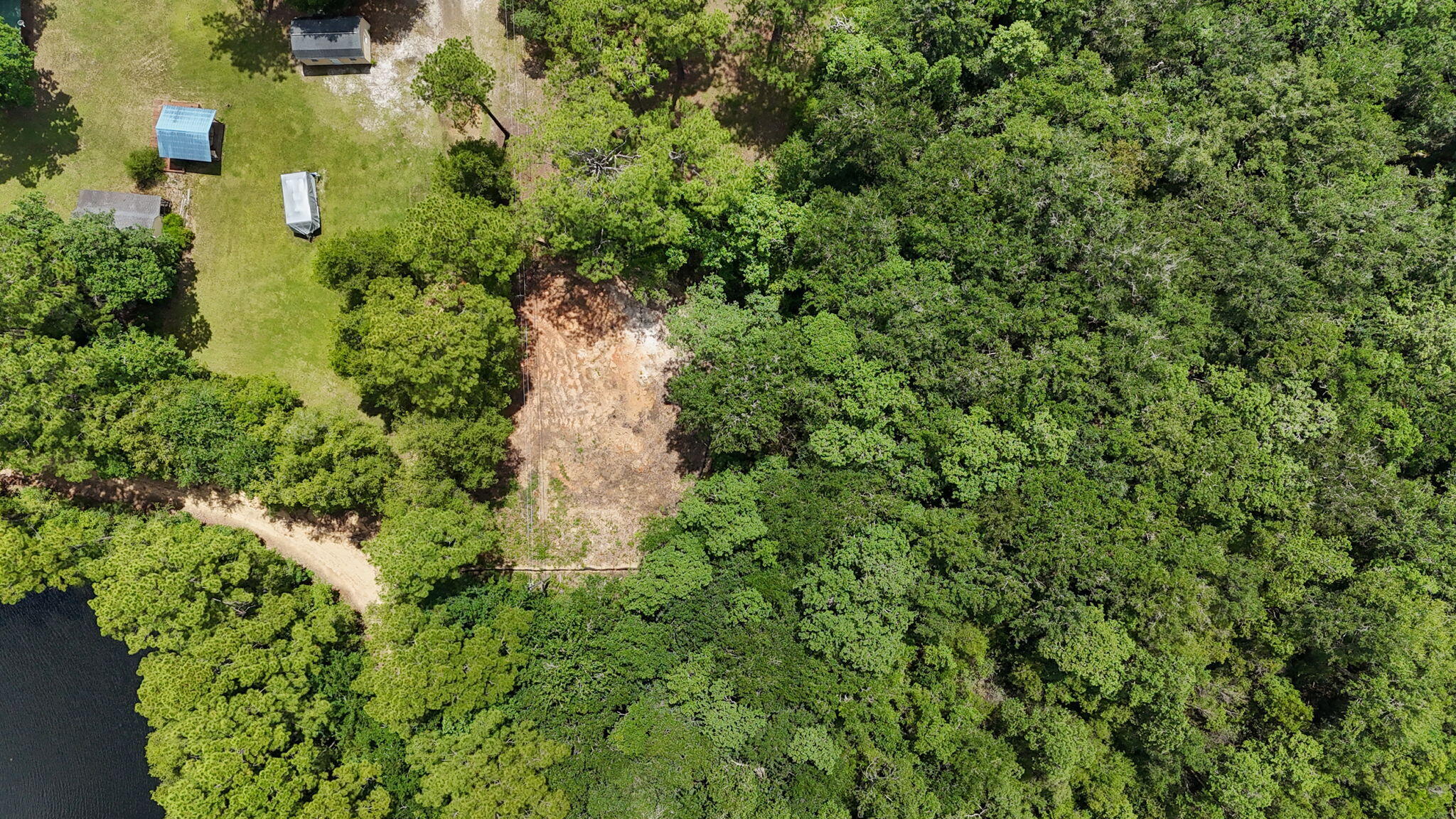 DEER LAKE ESTATES - Land