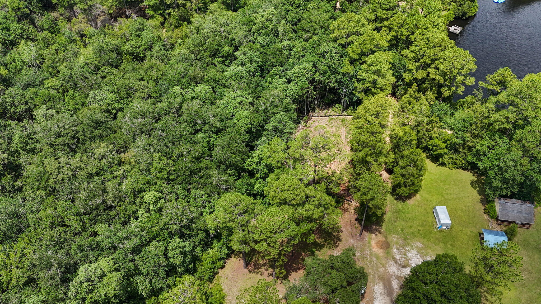 DEER LAKE ESTATES - Land