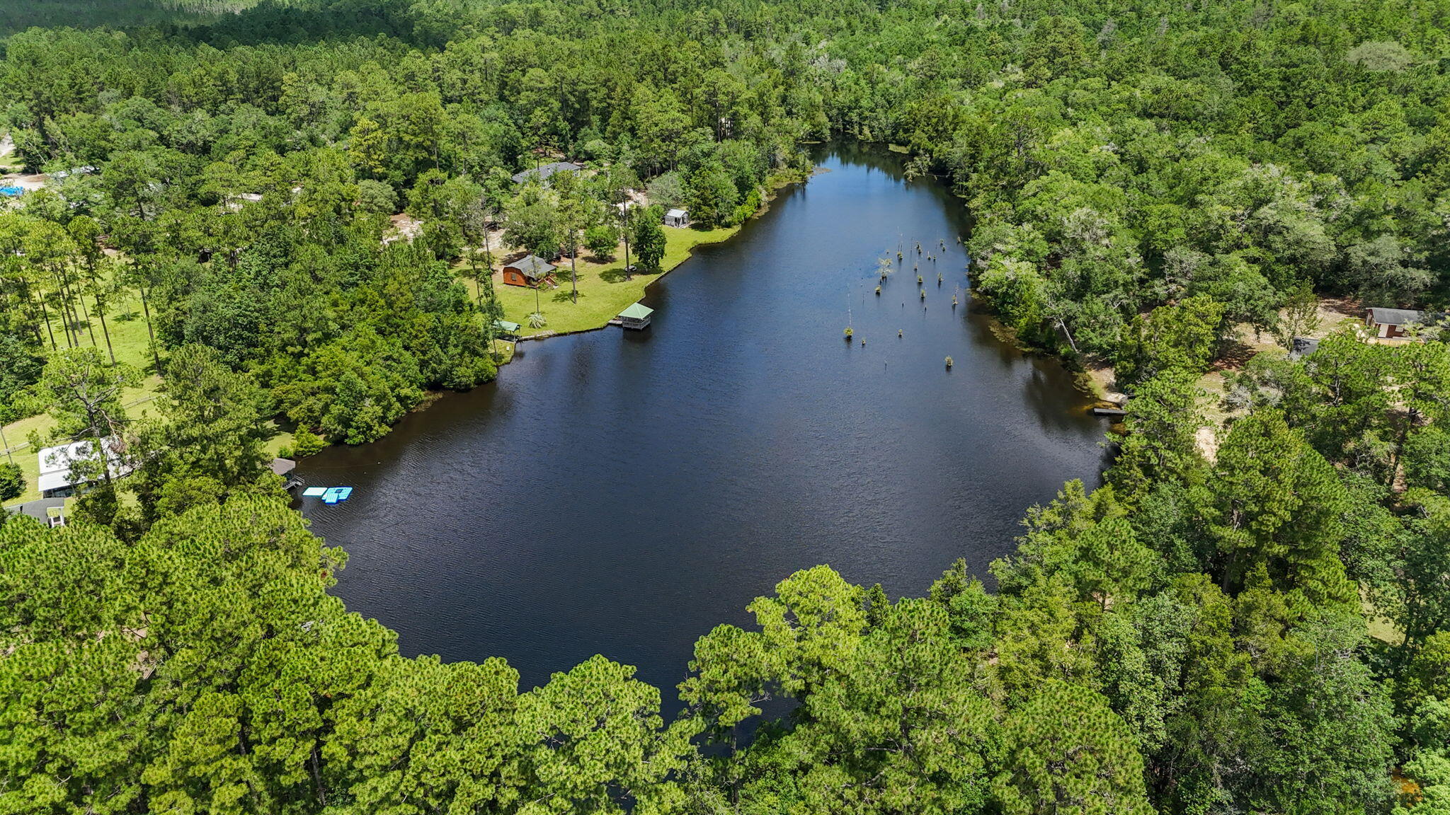 DEER LAKE ESTATES - Land