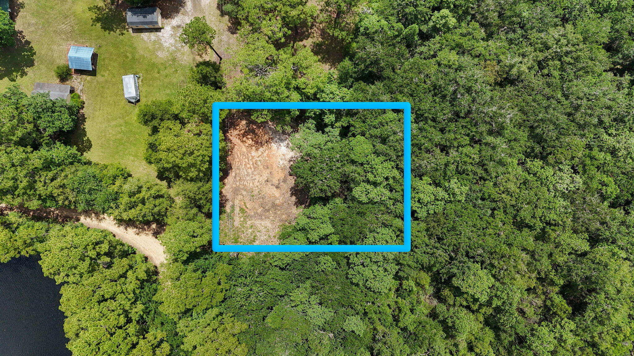 DEER LAKE ESTATES - Land