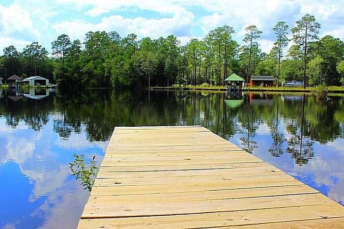 DEER LAKE ESTATES - Land
