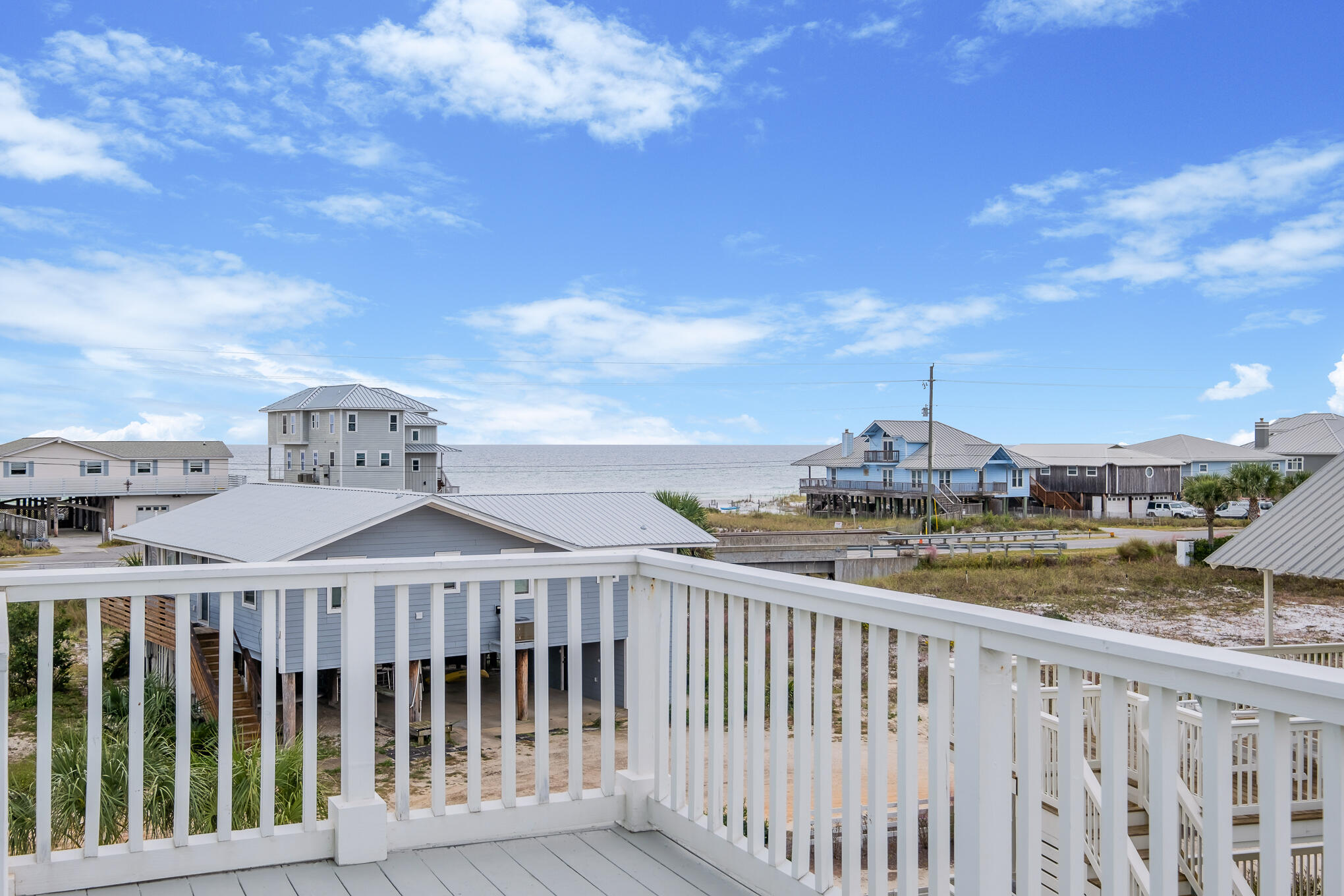 OYSTER LAKE - Residential