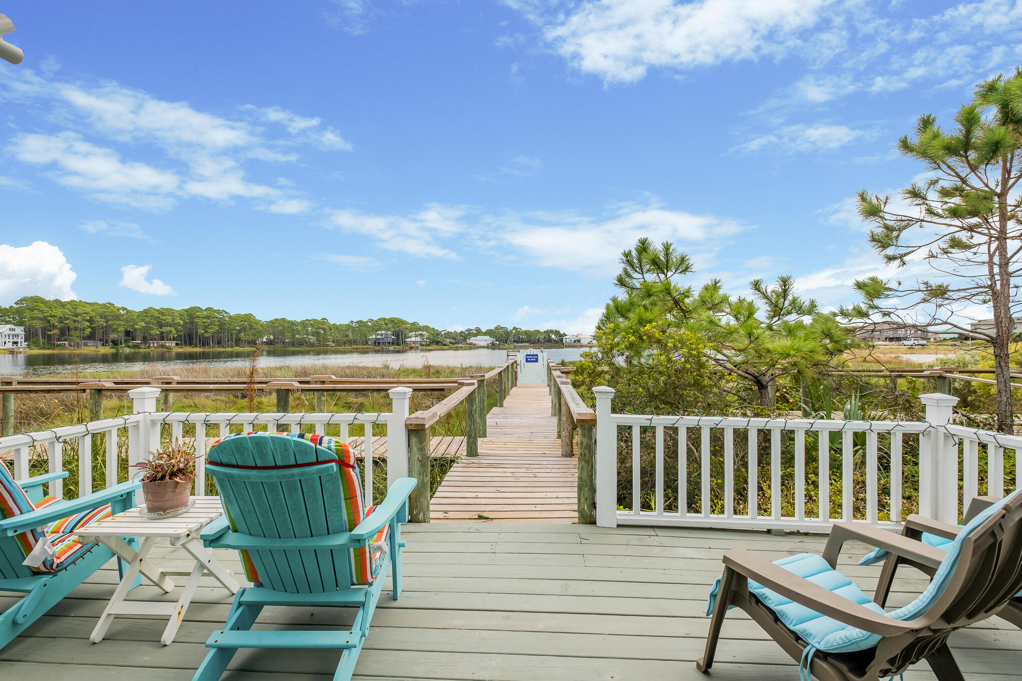 OYSTER LAKE - Residential