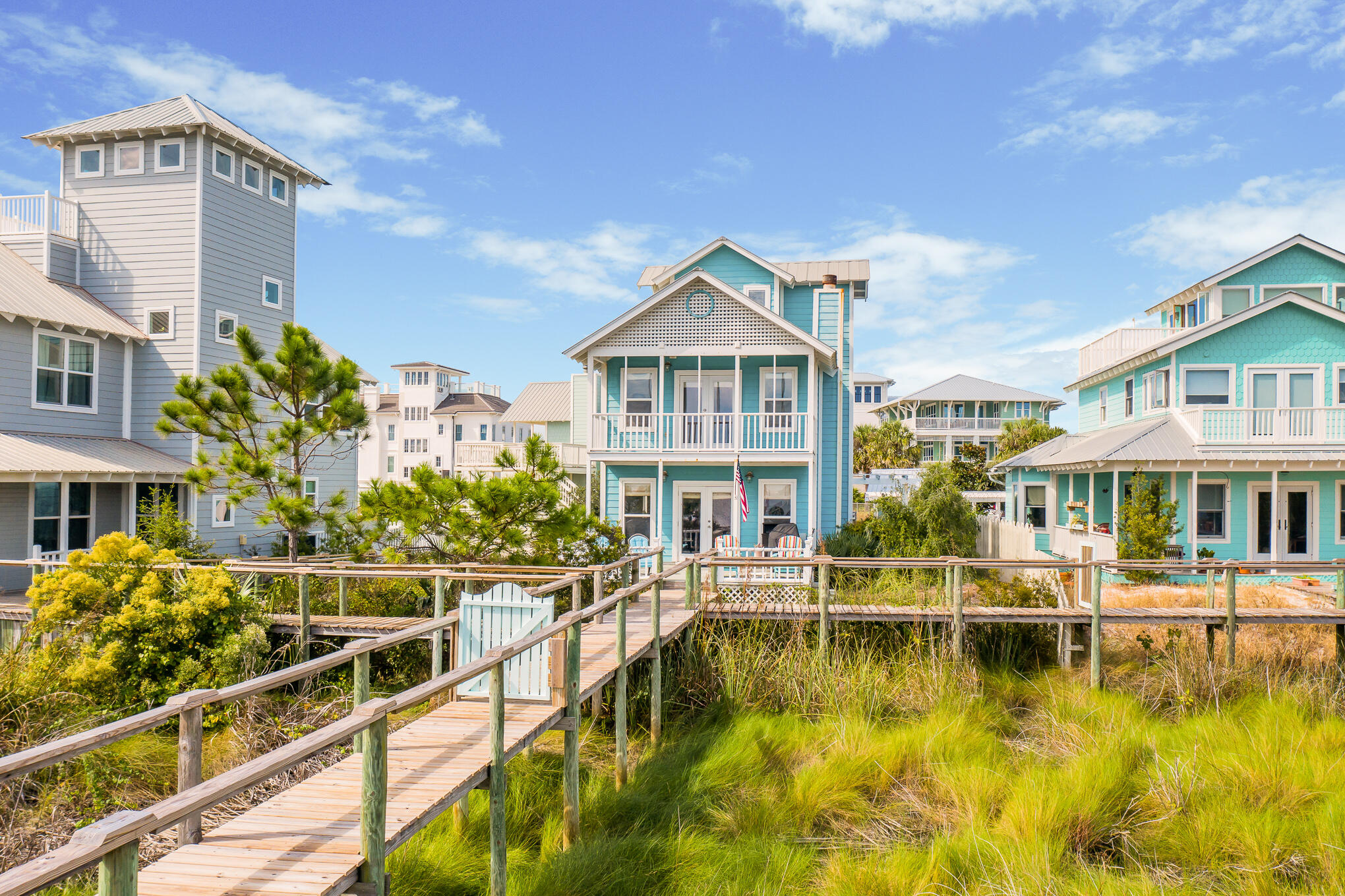 OYSTER LAKE - Residential