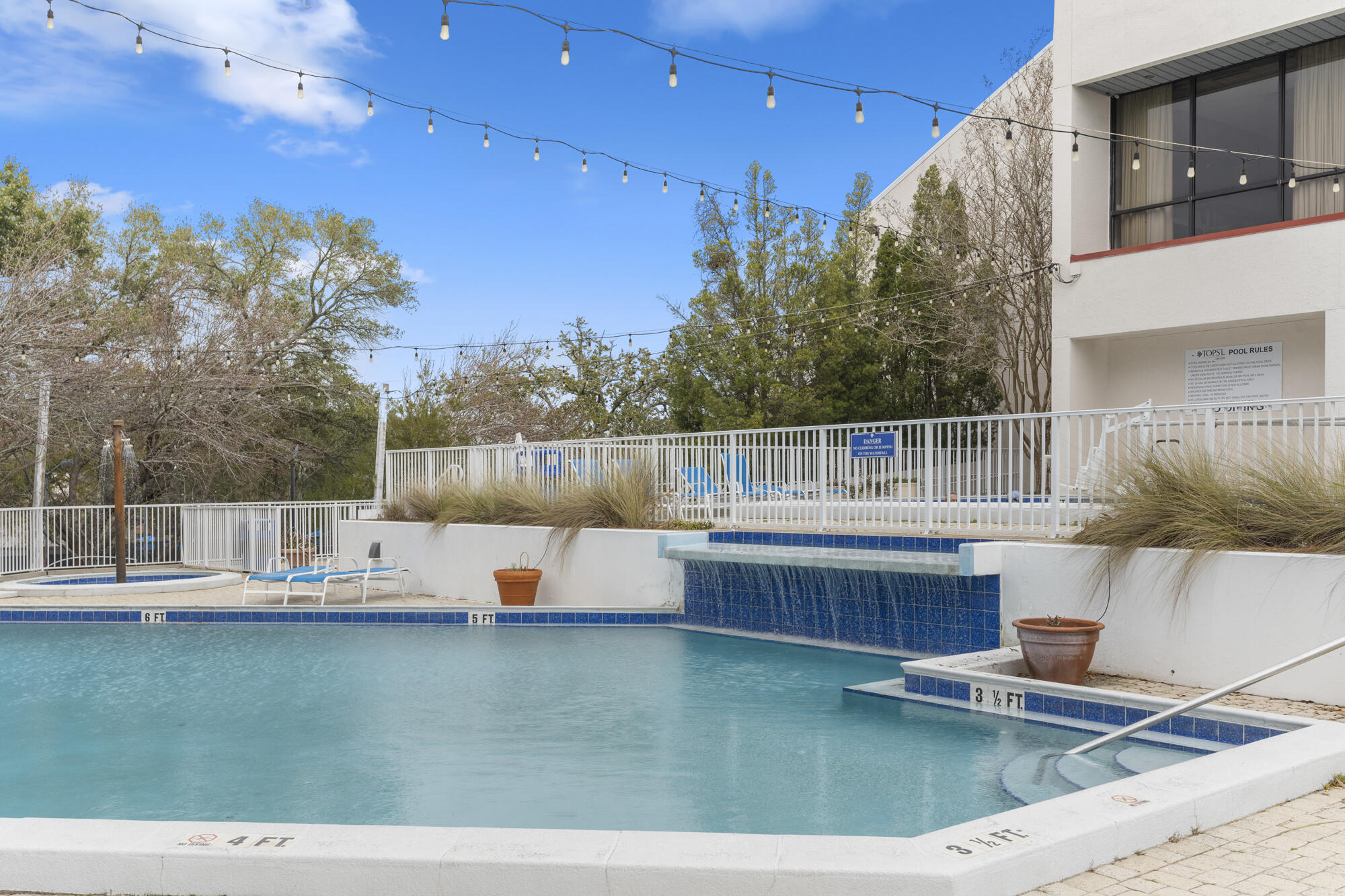 SIERRA DUNES AT TOPS'L - Residential