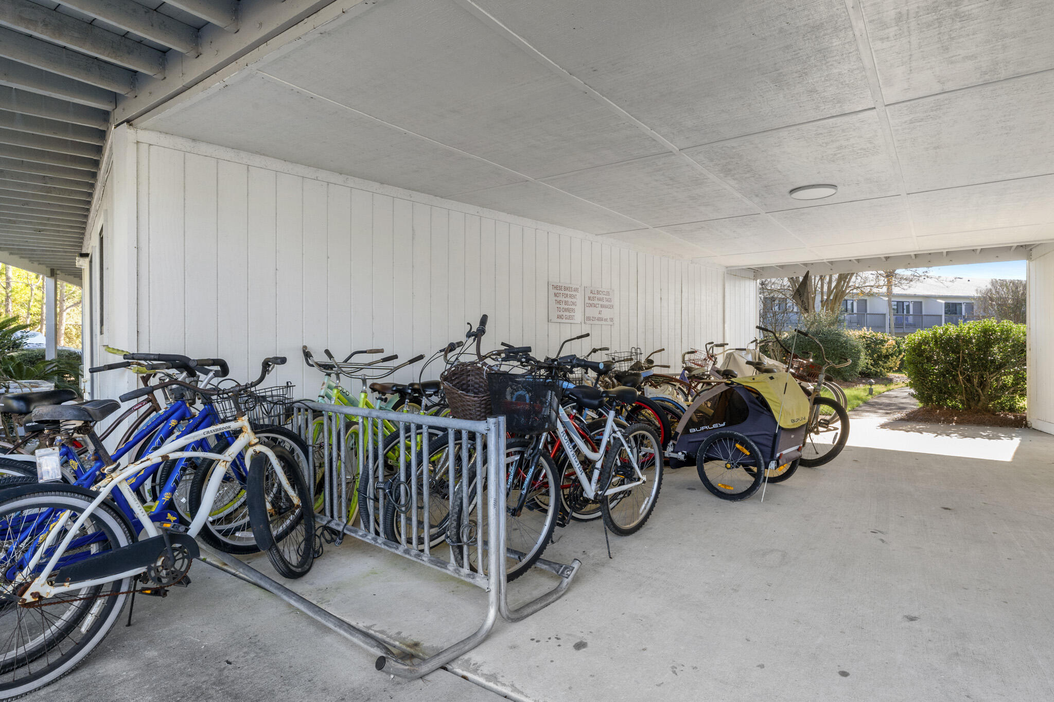 HIDDEN BEACH VILLAS CONDO - Residential