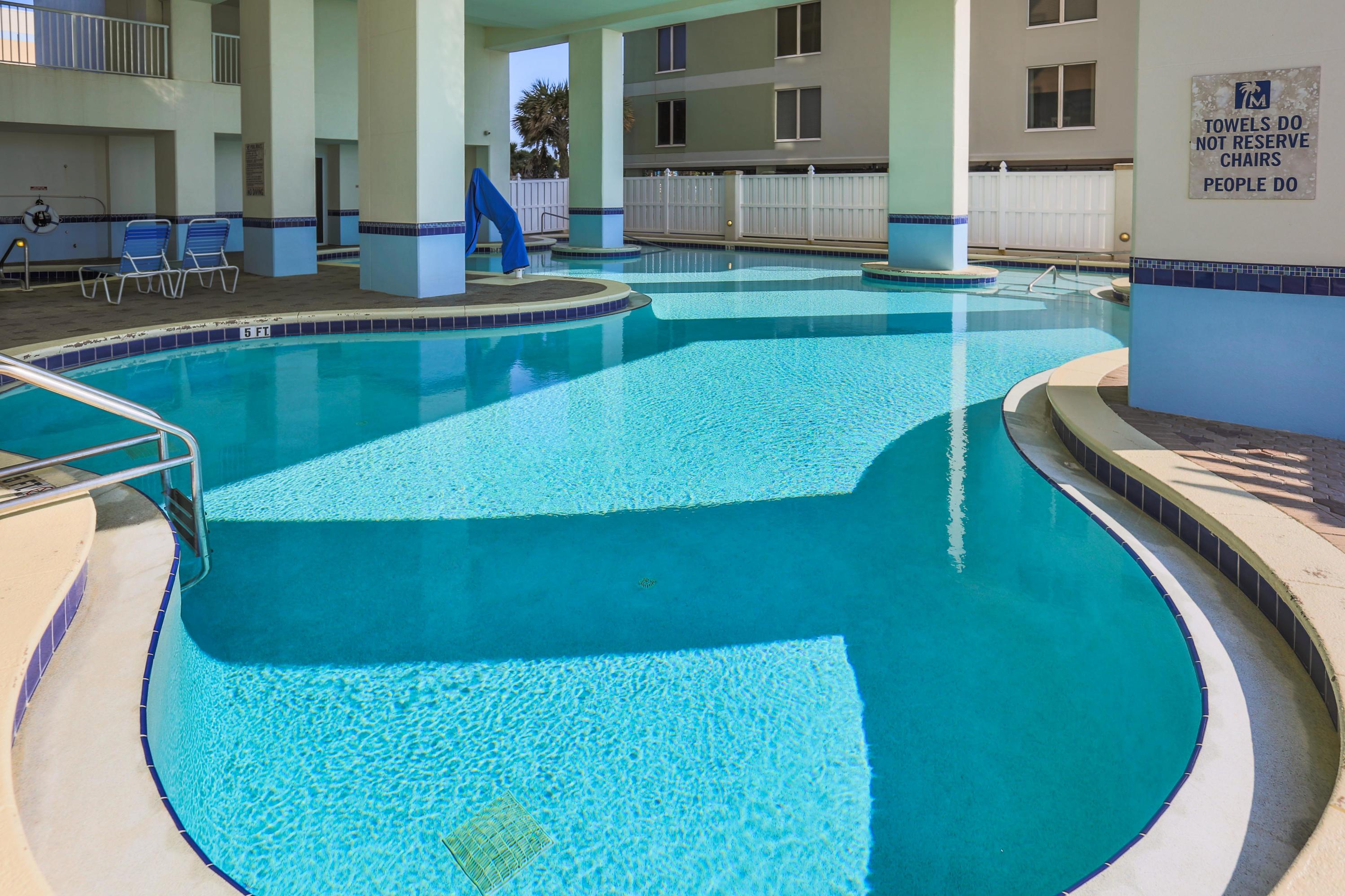 MAJESTIC BEACH TOWERS II - Residential