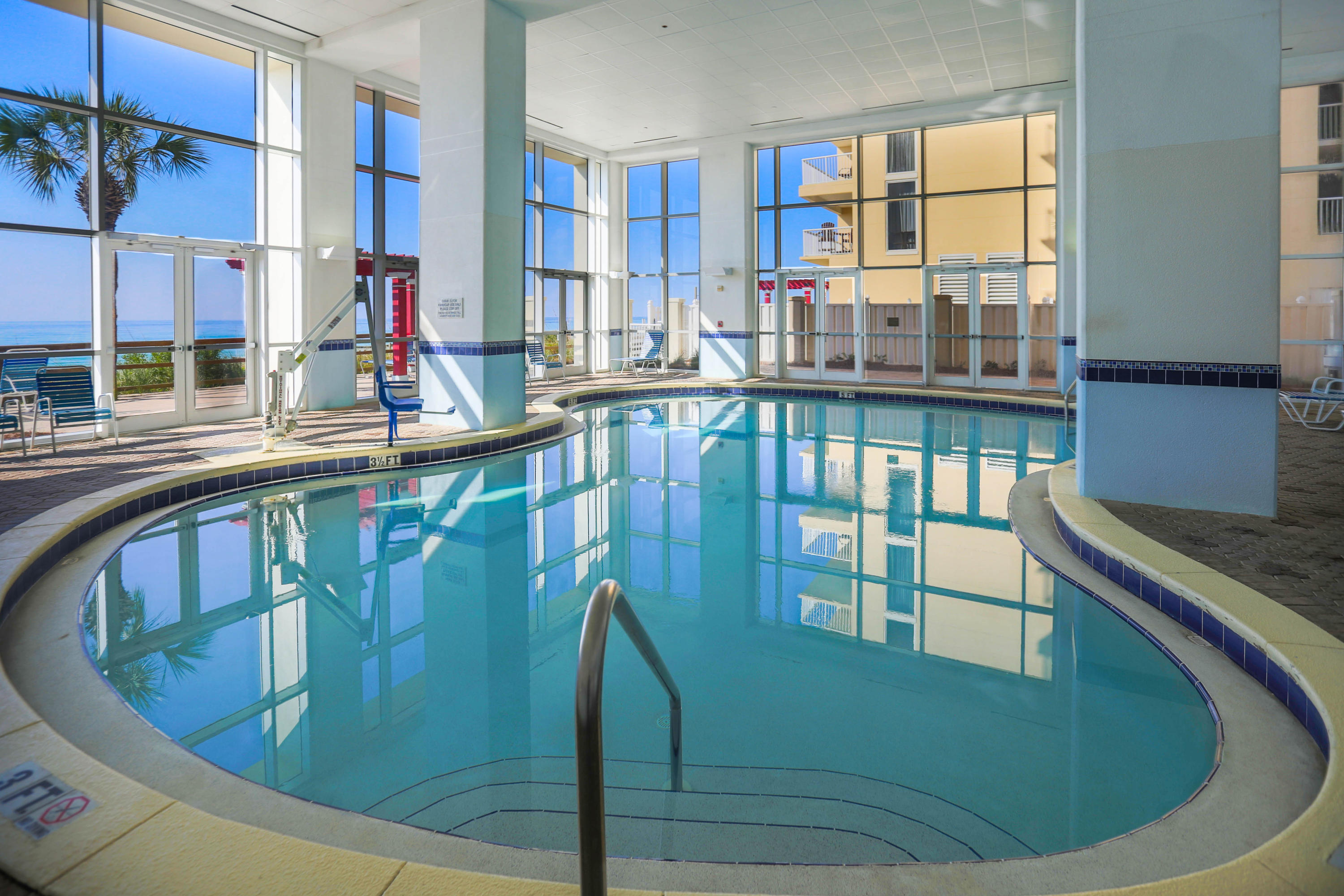 MAJESTIC BEACH TOWERS II - Residential