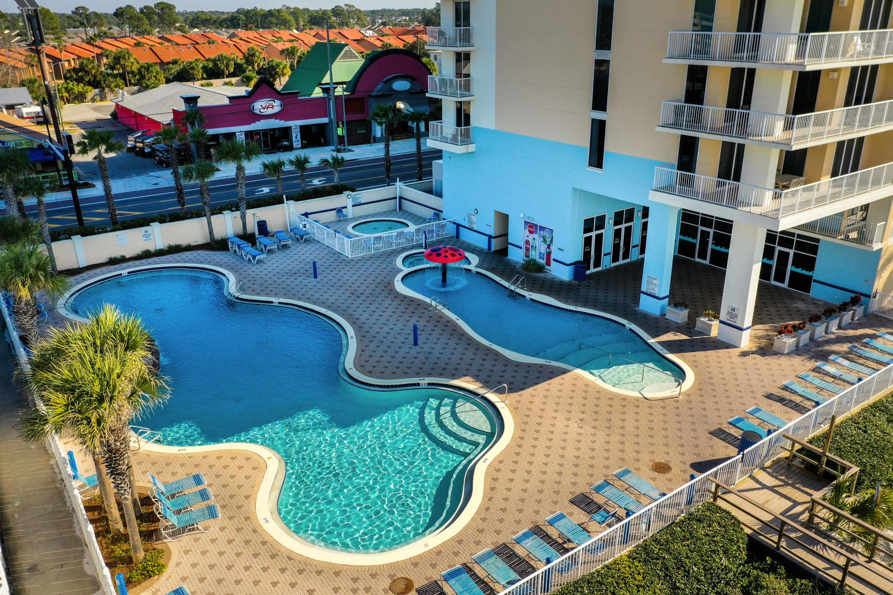 MAJESTIC BEACH TOWERS II - Residential