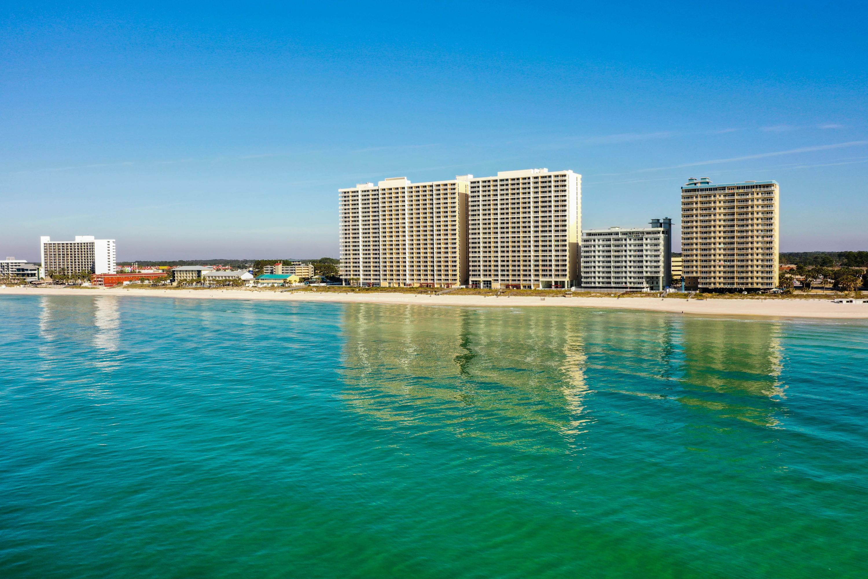 MAJESTIC BEACH TOWERS II - Residential