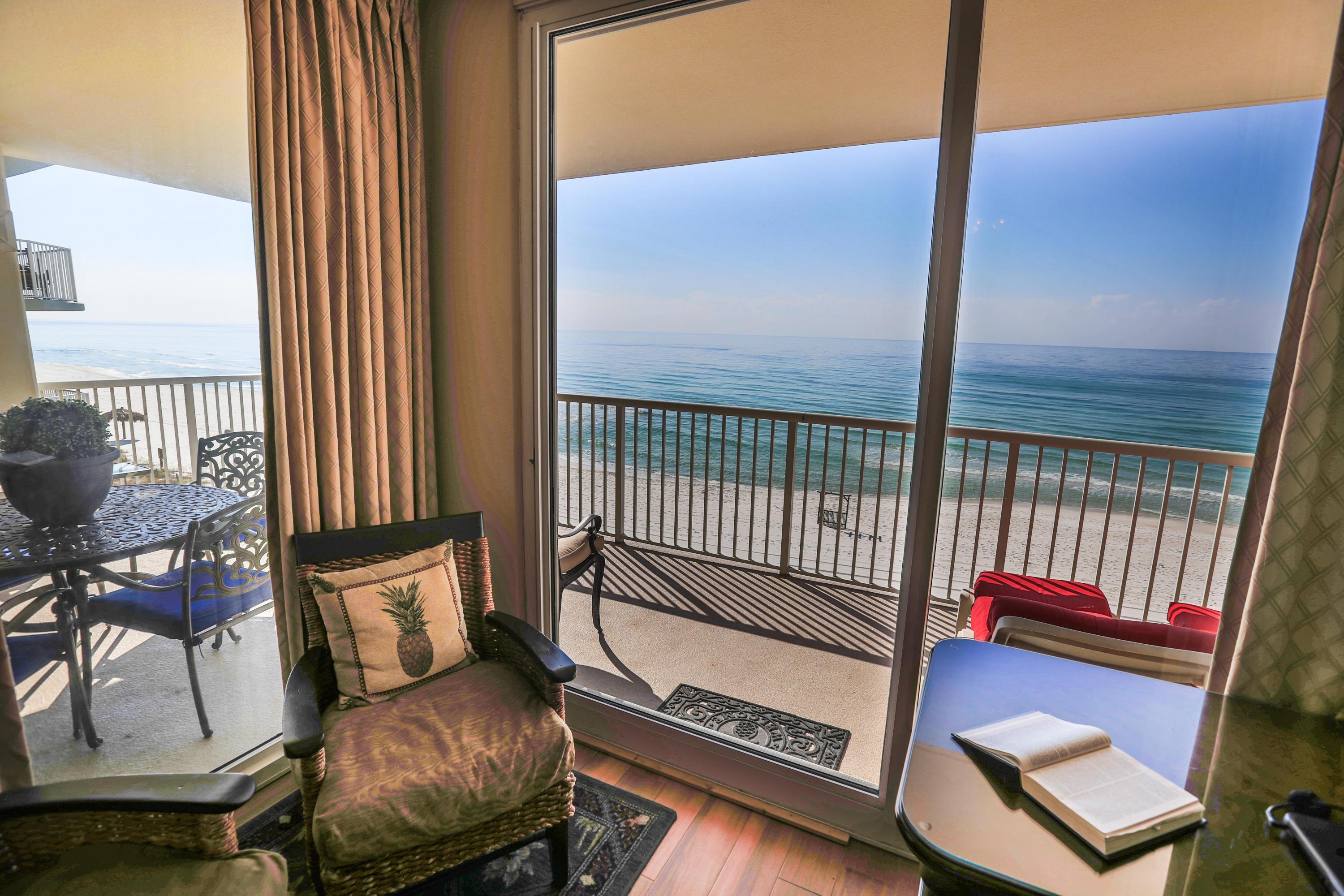 MAJESTIC BEACH TOWERS II - Residential