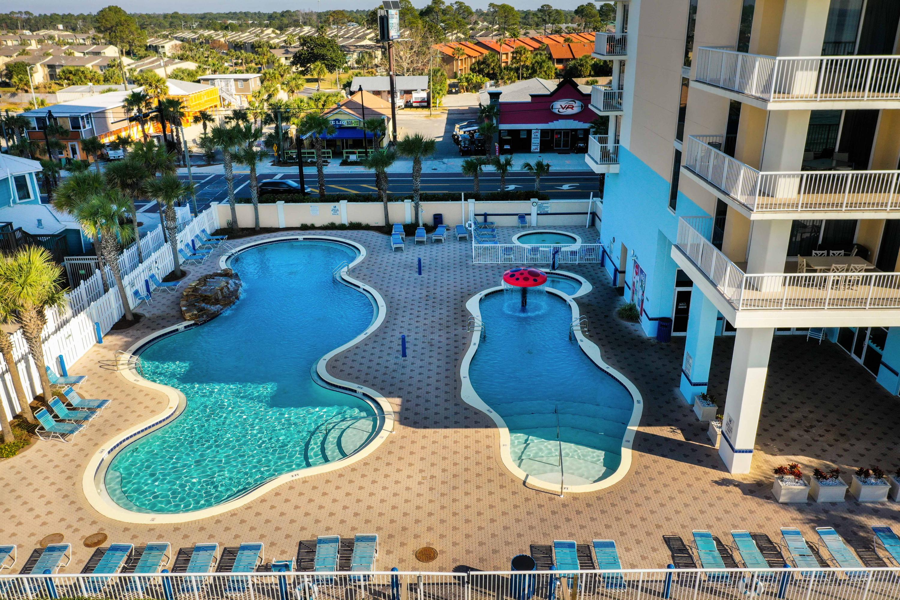 MAJESTIC BEACH TOWERS II - Residential