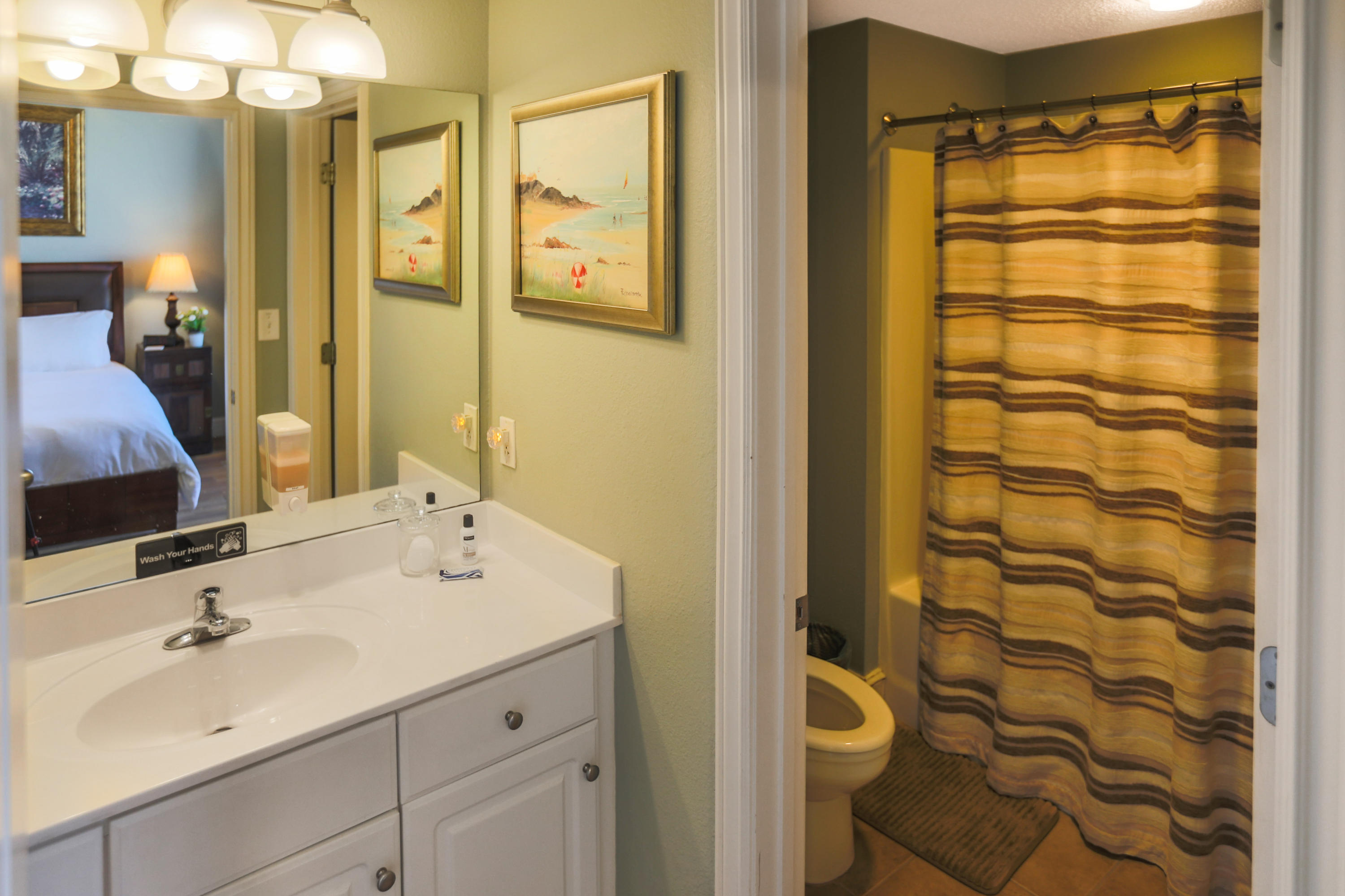 MAJESTIC BEACH TOWERS II - Residential