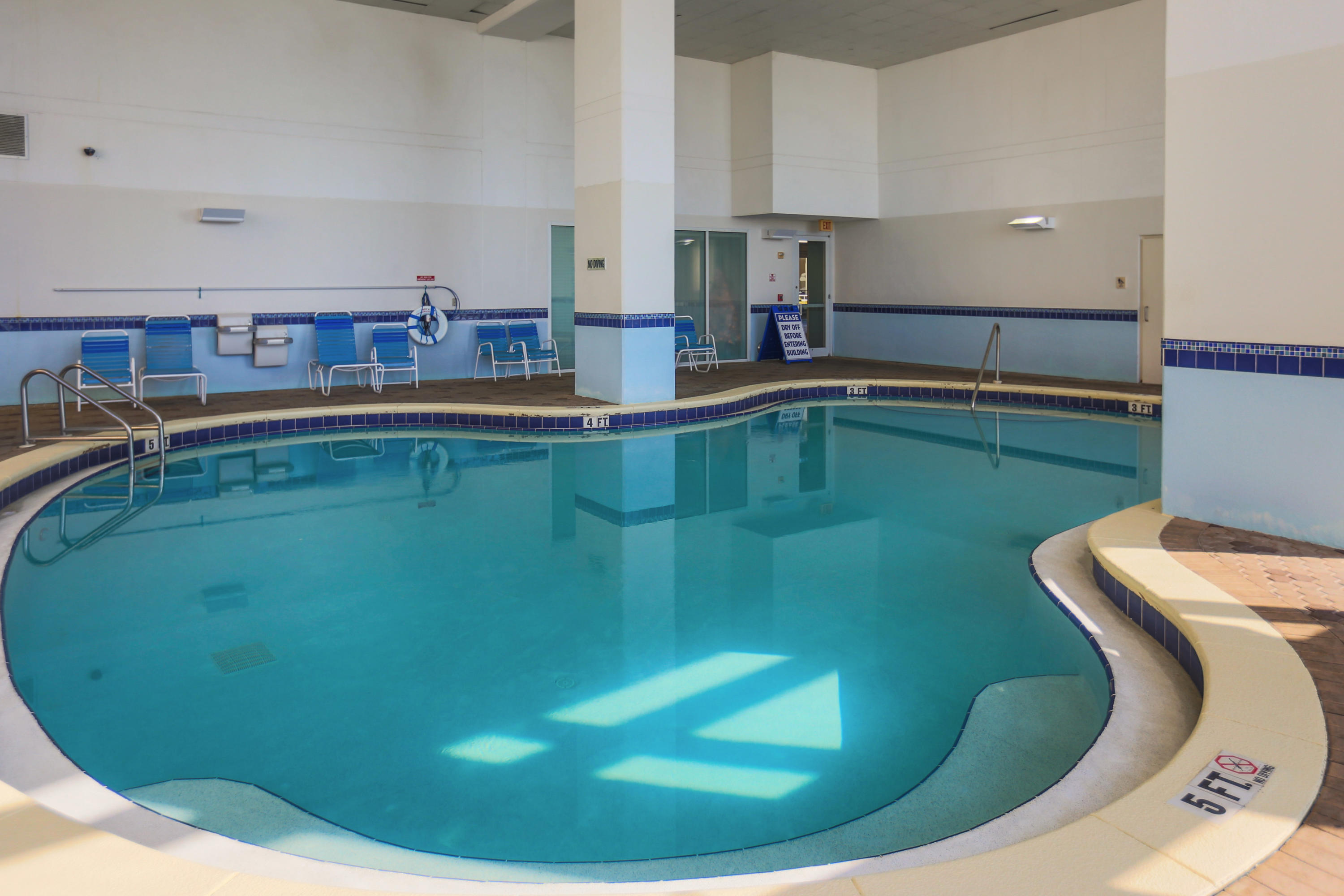 MAJESTIC BEACH TOWERS II - Residential