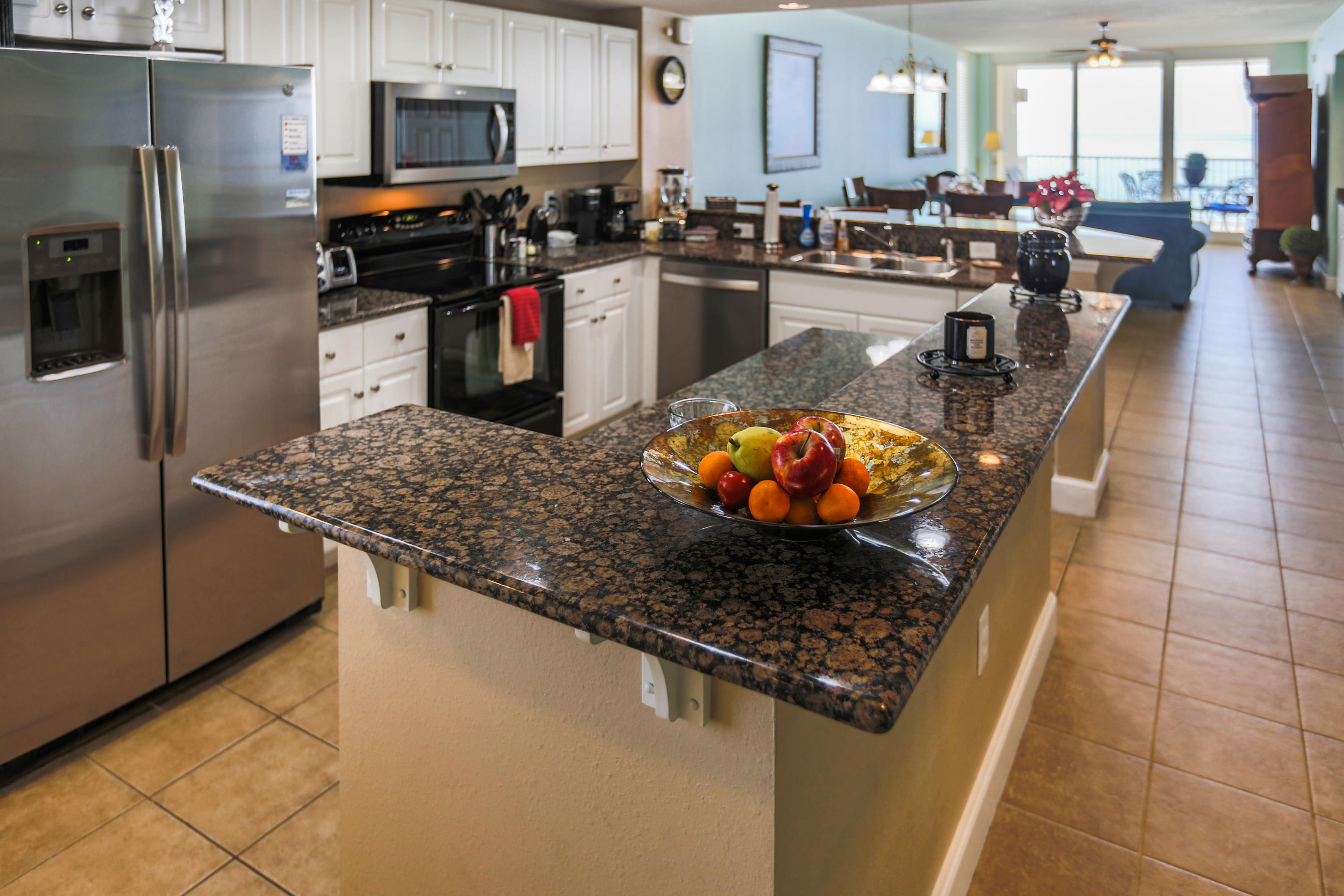 MAJESTIC BEACH TOWERS II - Residential