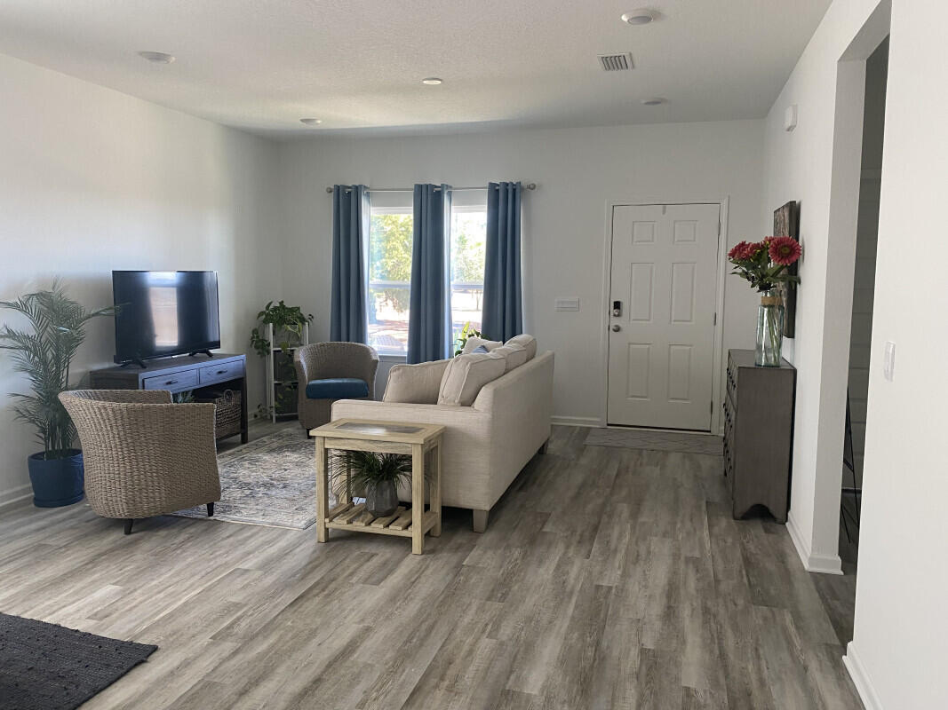 OWL'S HEAD - Residential