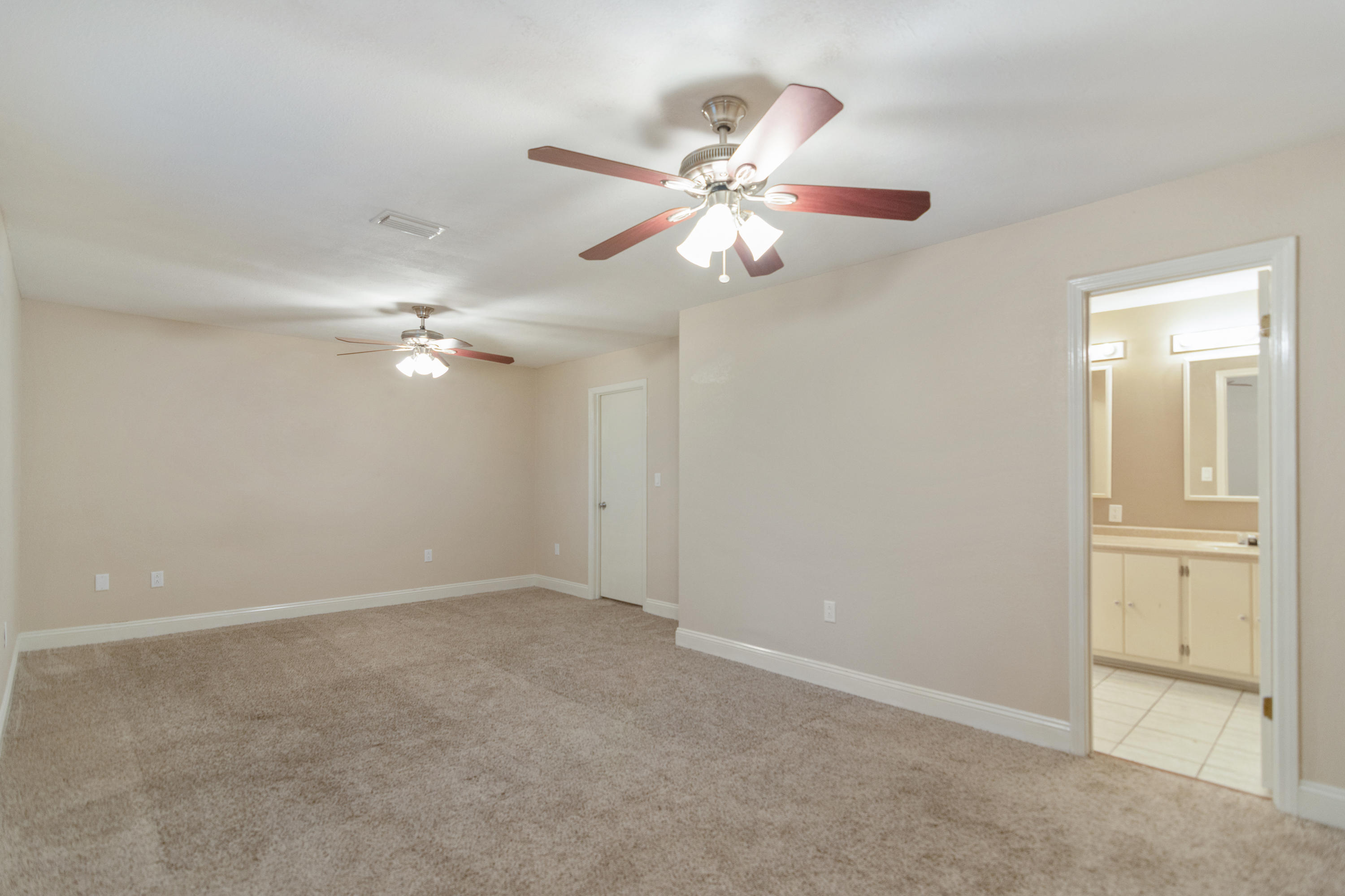 COUNTRYVIEW ESTATES - Residential