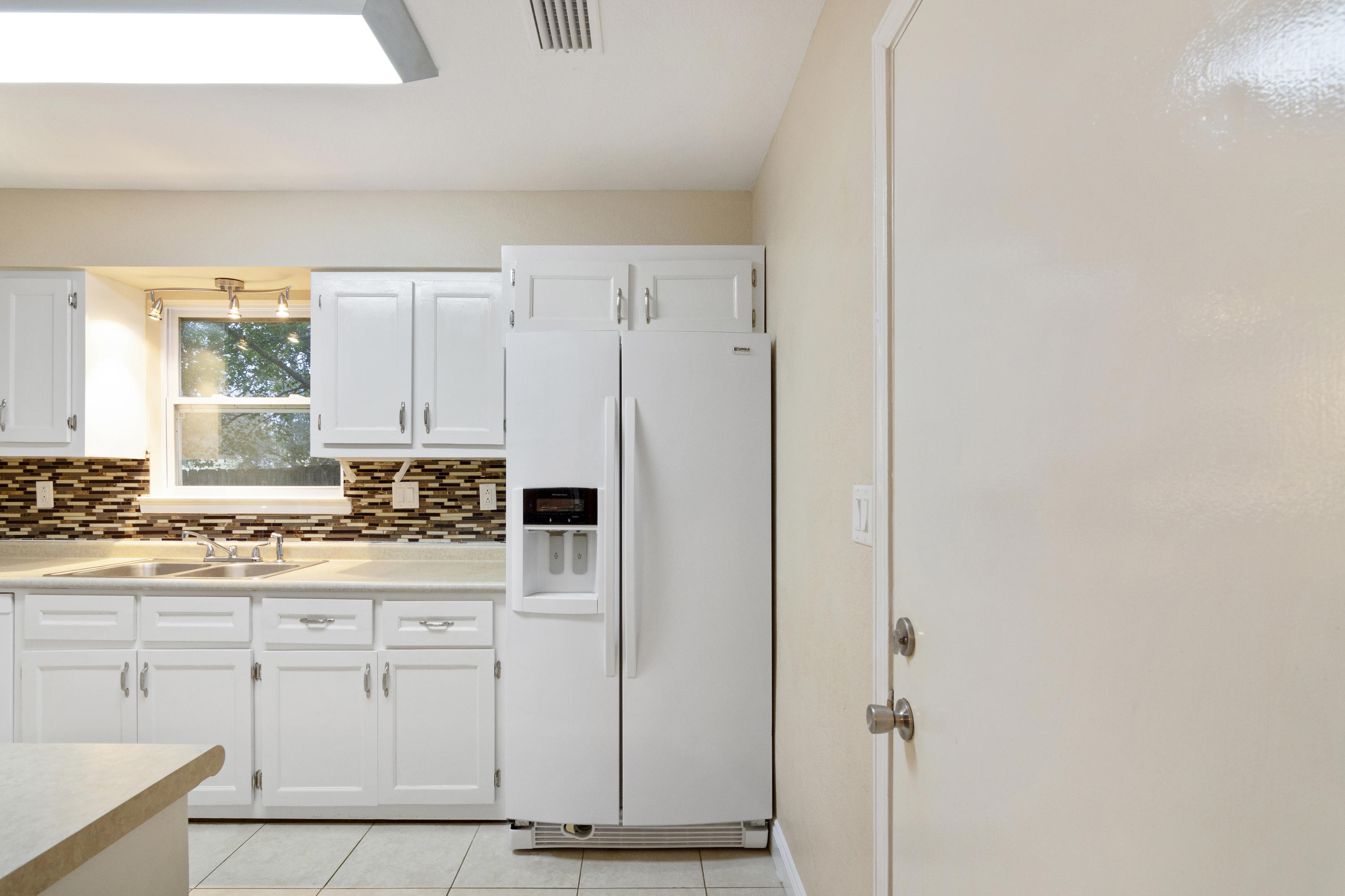 COUNTRYVIEW ESTATES - Residential