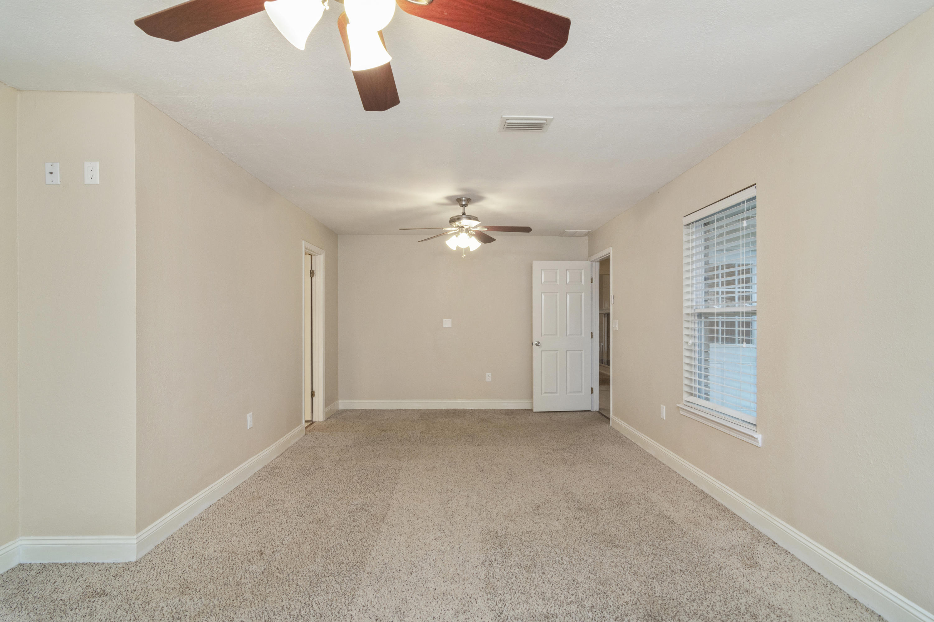 COUNTRYVIEW ESTATES - Residential