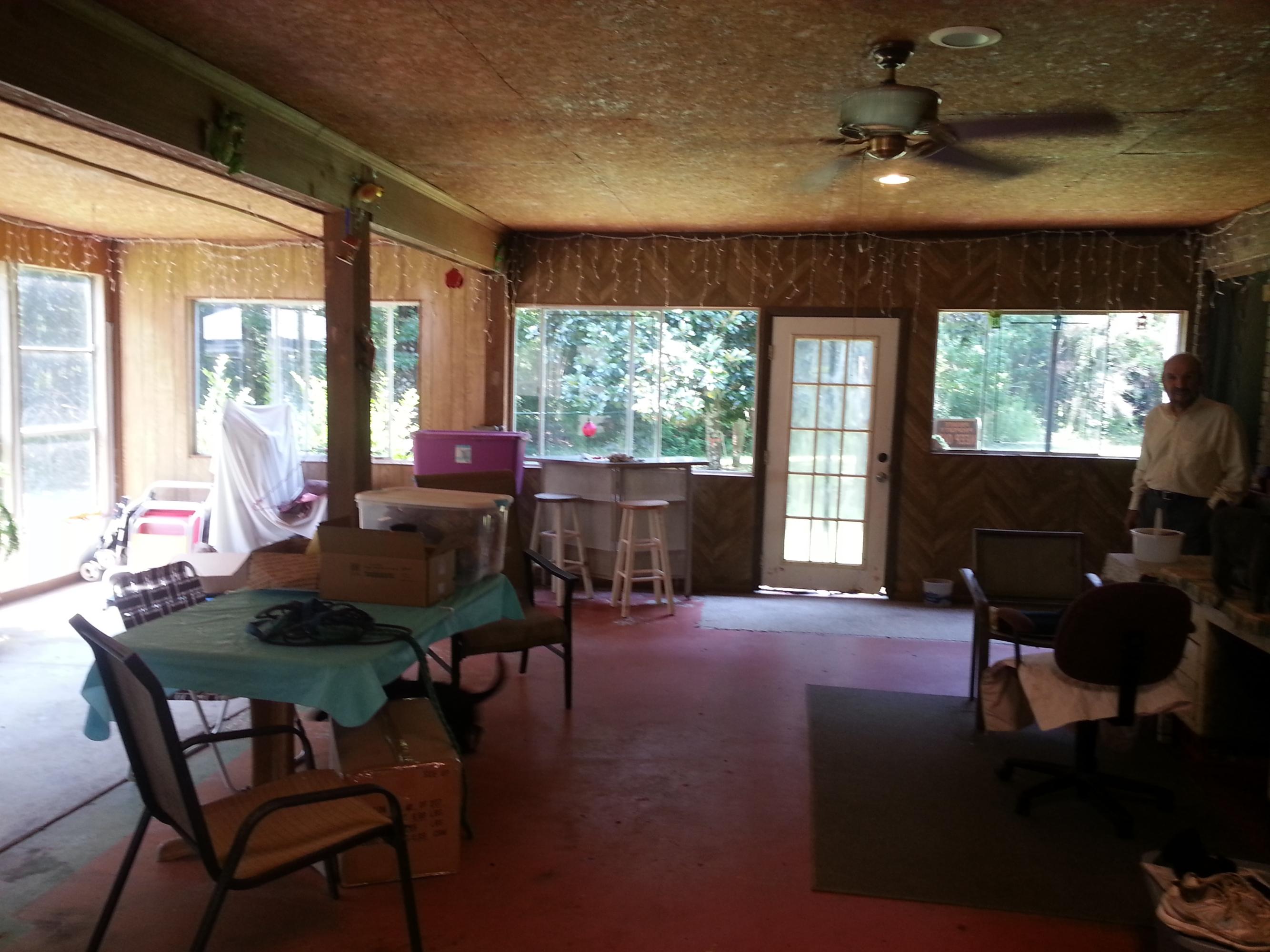 Wewahitchka, Gulf County Florida, about 25 miles north of Port St. Joe. - Residential